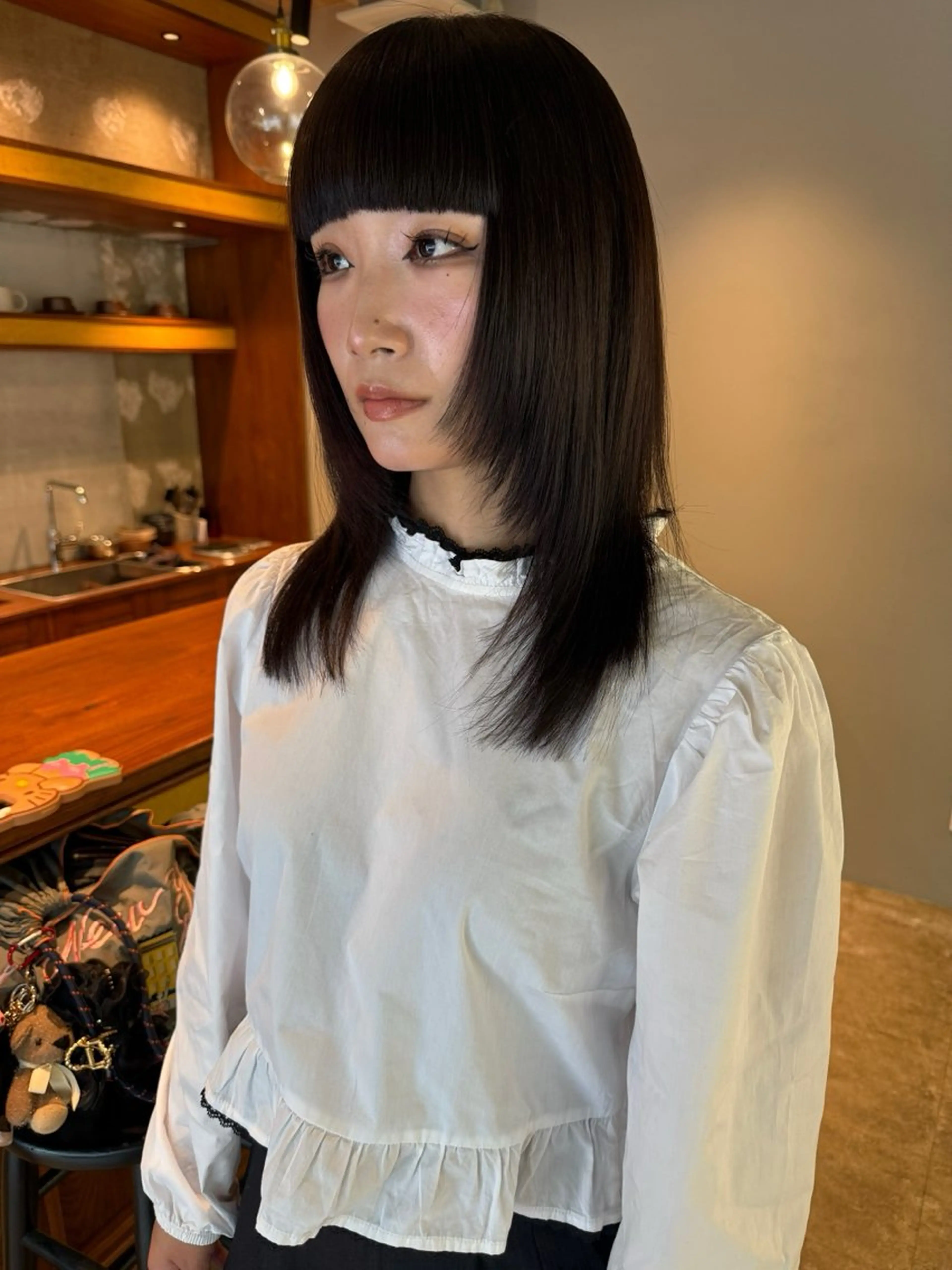 セミロング カット トリートメント ere 代々木公園所属・みほ/ニュアンス/ モード/艶カラーのヘアスタイル