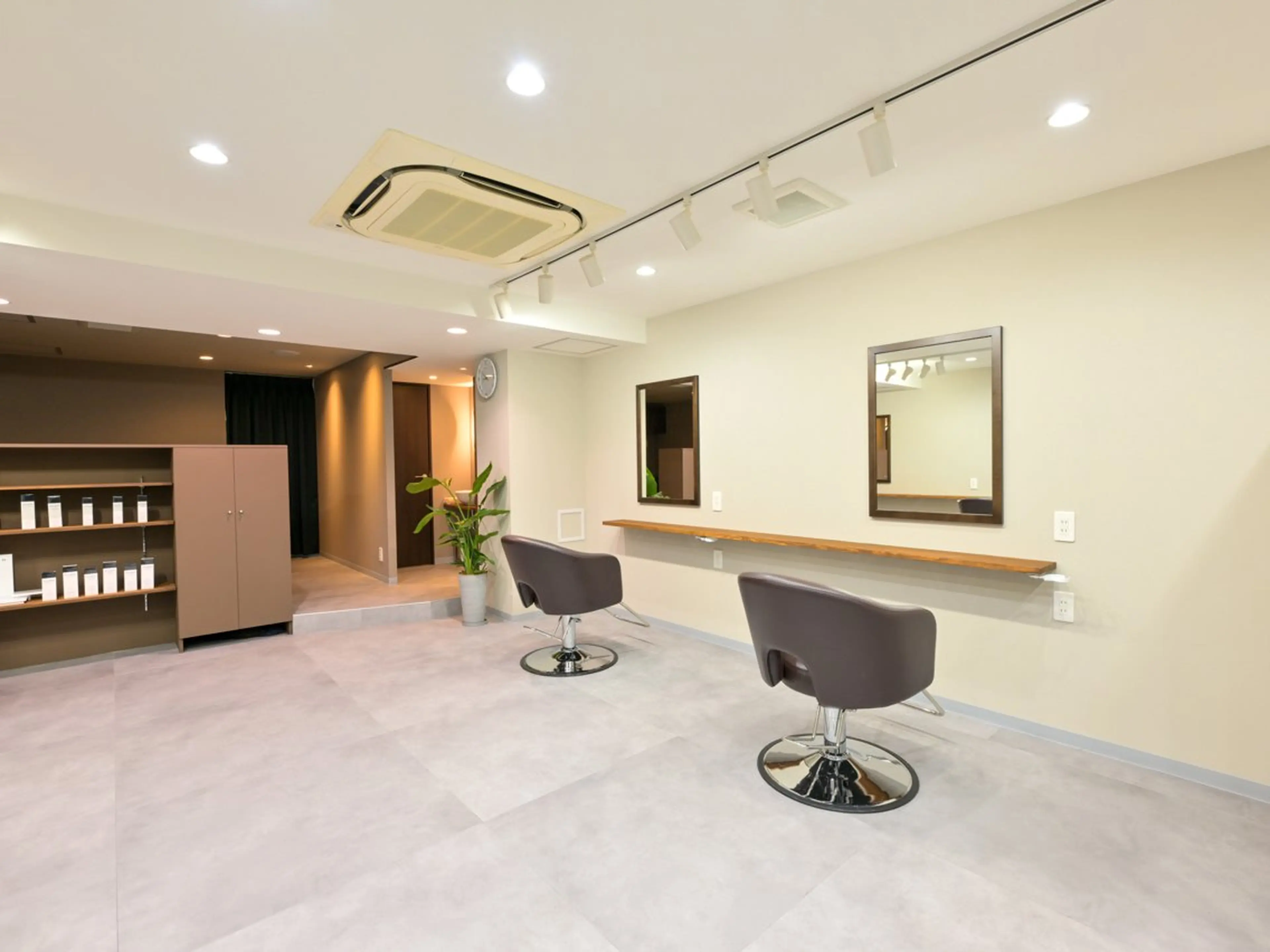 縮毛矯正、髪質改善／ 松田 龍之介のヘアスタイル