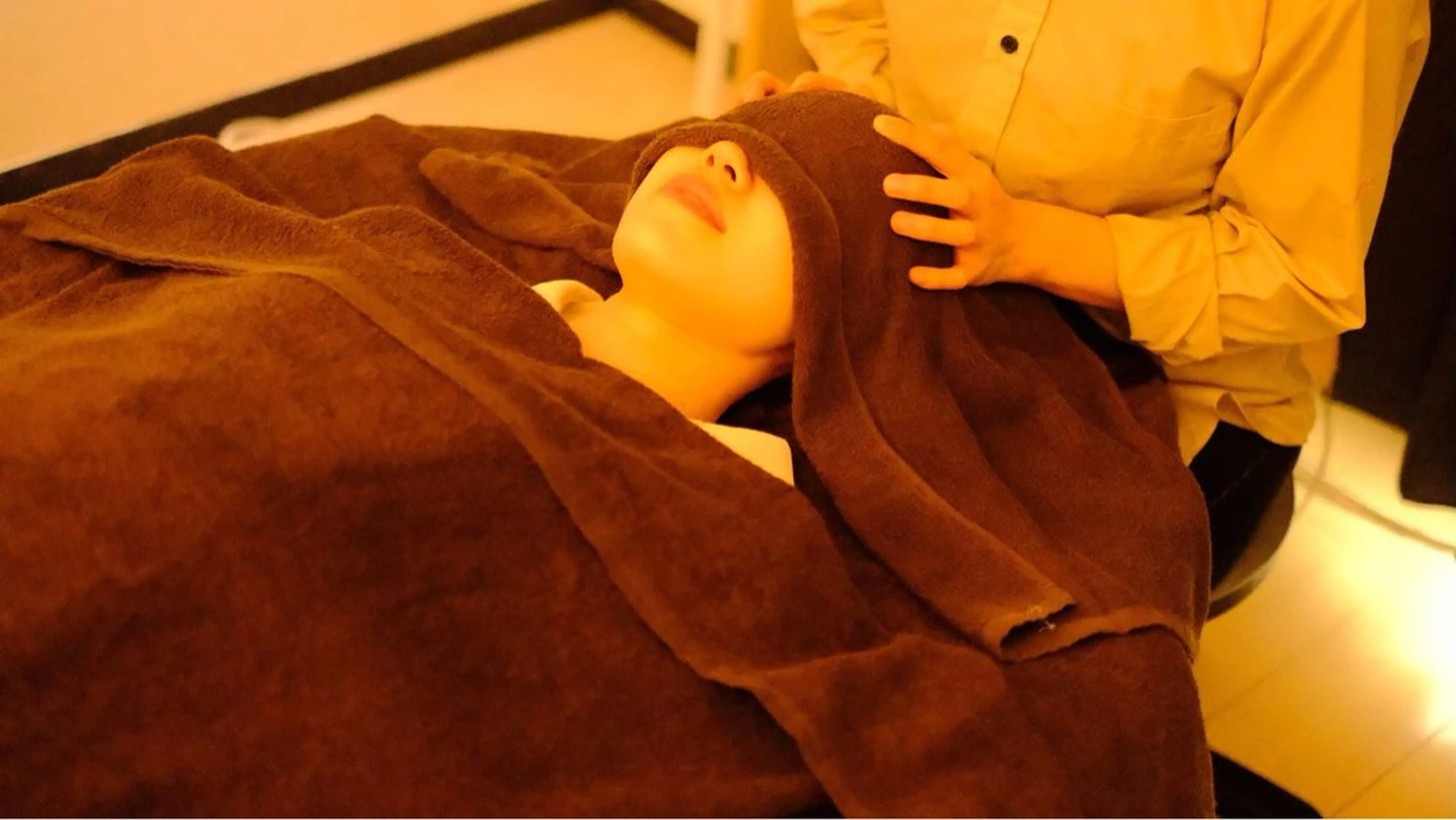 👱‍♂️メンズ限定👨‍🦱ドライヘッドスパ30分+タイ古式(ほぐしストレッチ)30分｛猫背や辛い首肩凝り・腰痛に♪｝の写真