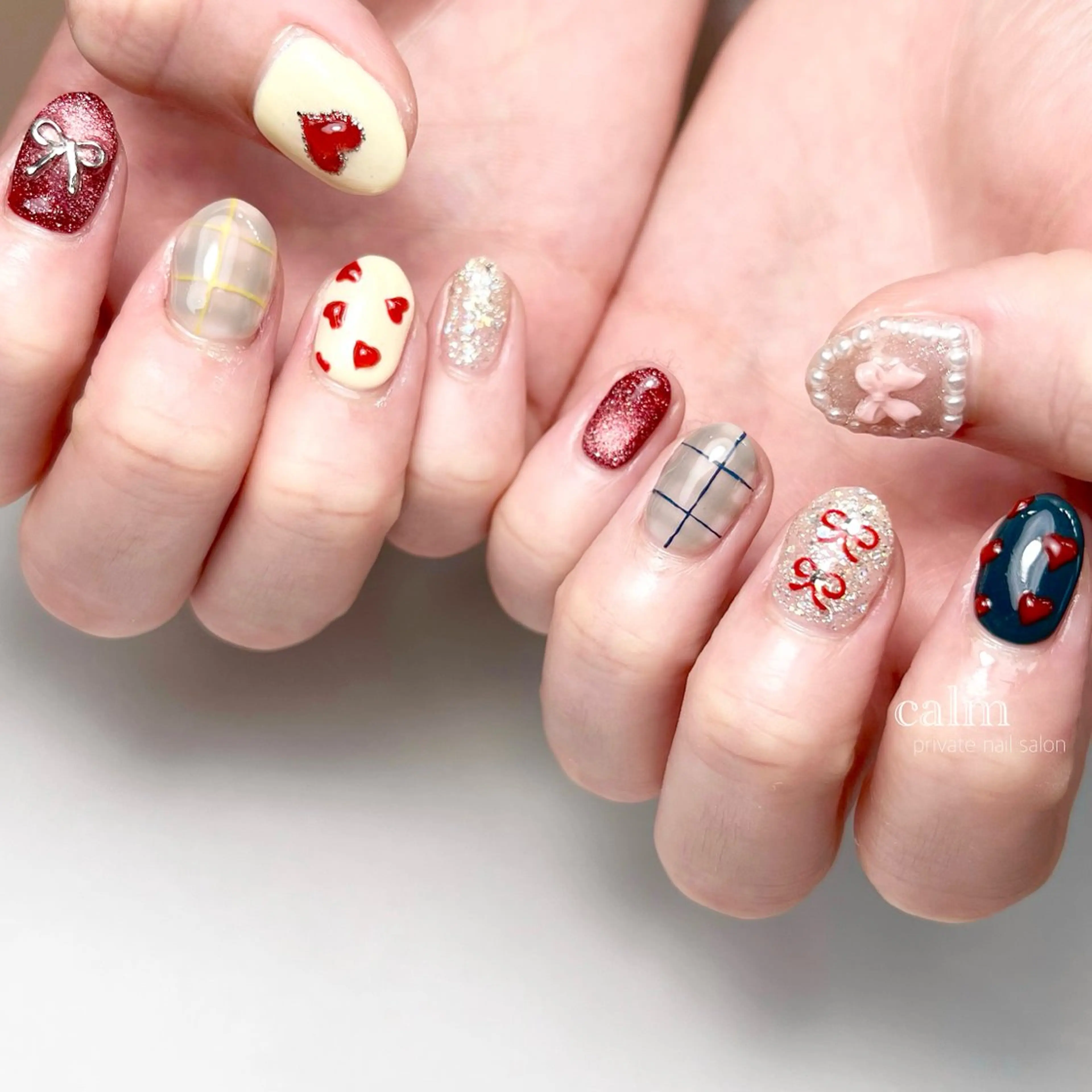 ネイル ハンドネイル calm 〔ｶｰﾑ〕のネイルデザイン