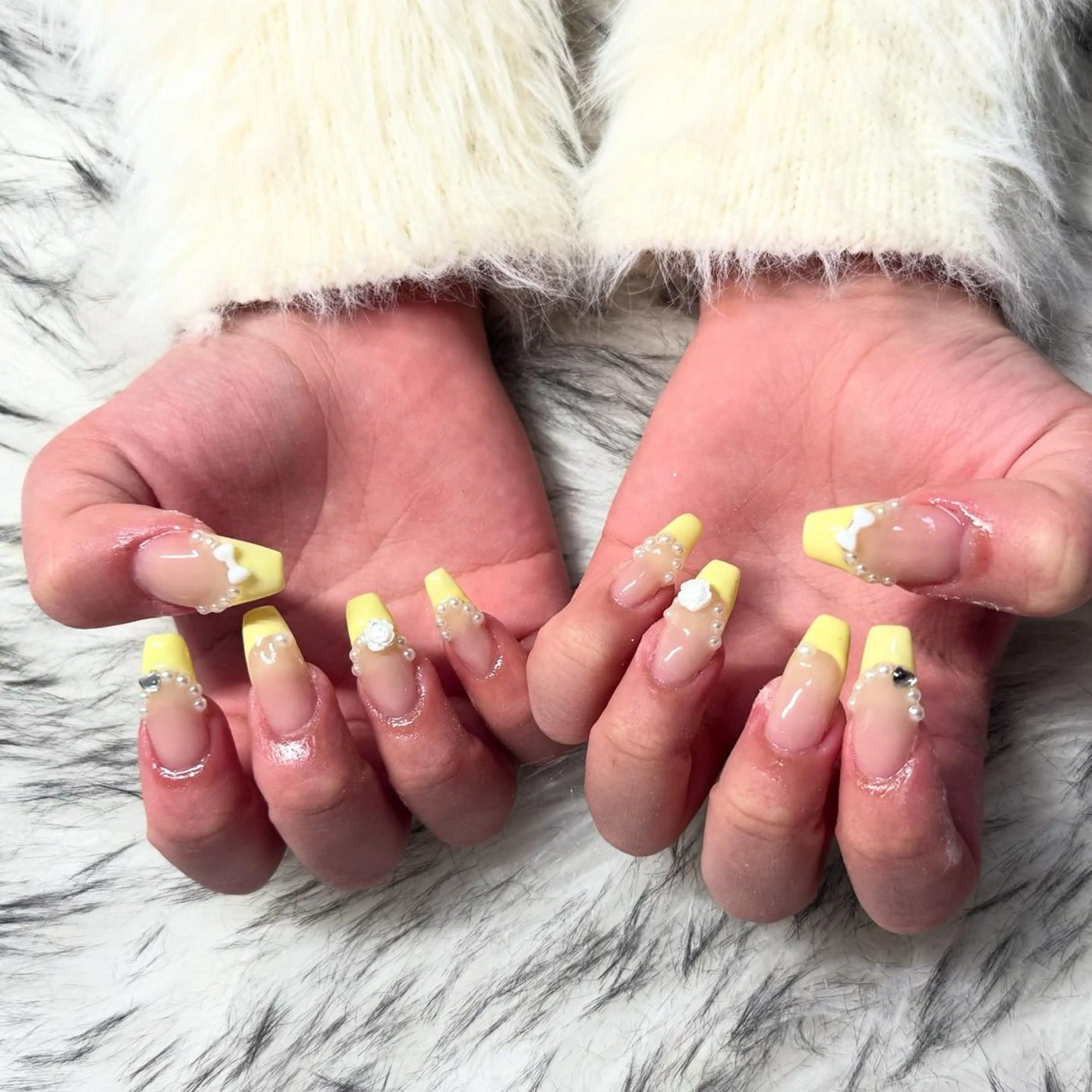 ロング ハンドネイル mao .のネイルデザイン