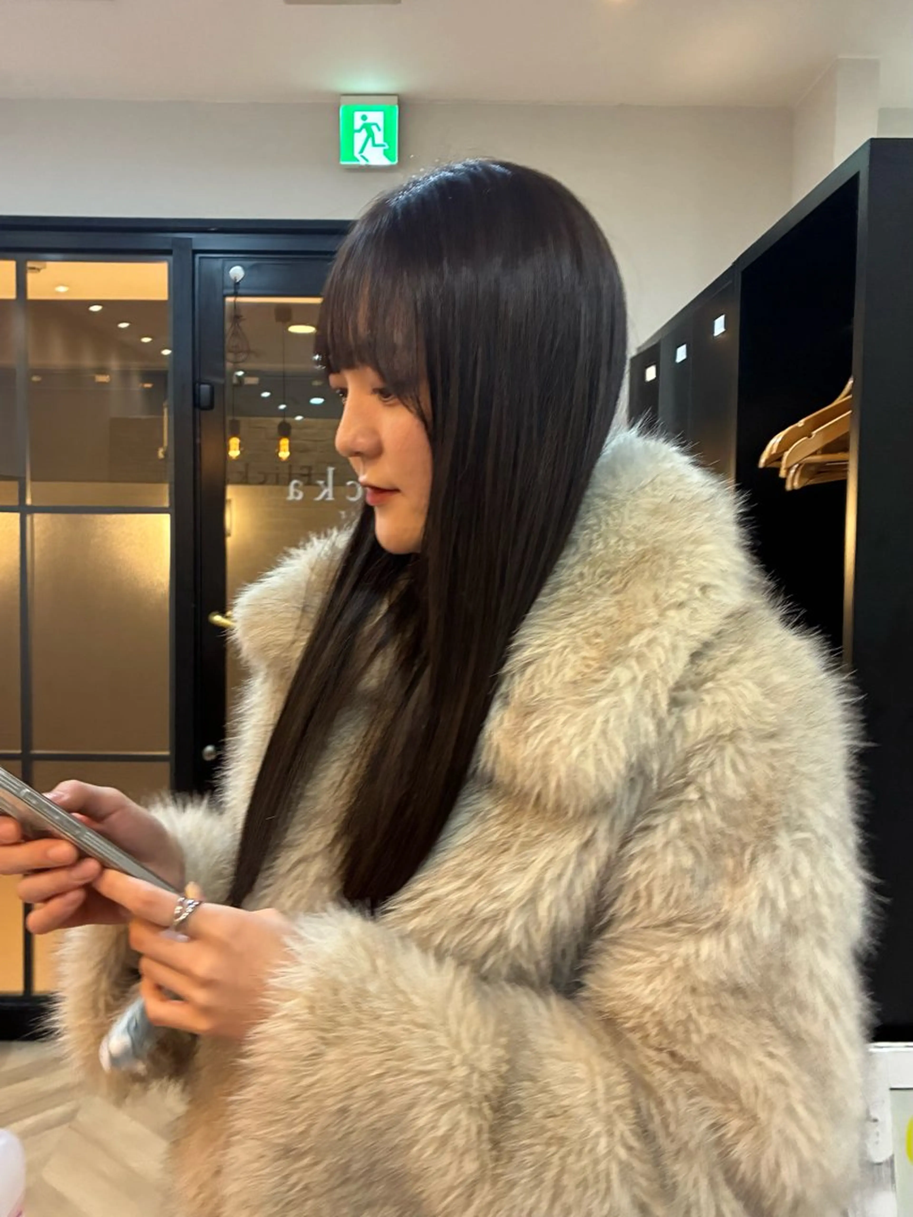 ロング 柴田真衣 /透明感/ナチュラルのヘアスタイル