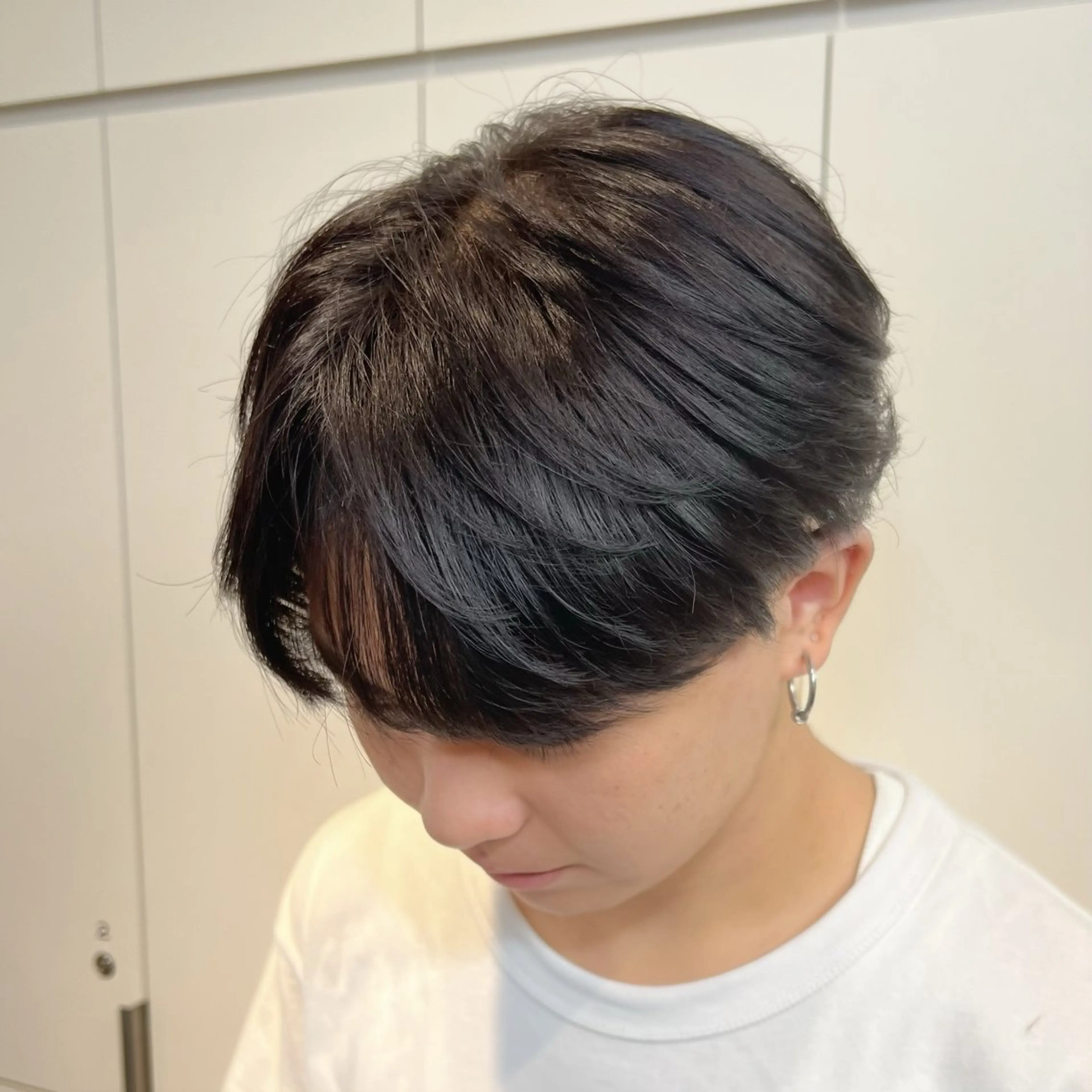 メンズ メンズブリーチ ダウンパーマ メンズハイトーン カルマパーマ メンズ韓国風 カット トリートメント ヘッドスパ 【メンズ特化✨】 縮毛矯正/千原涼麻のヘアスタイル