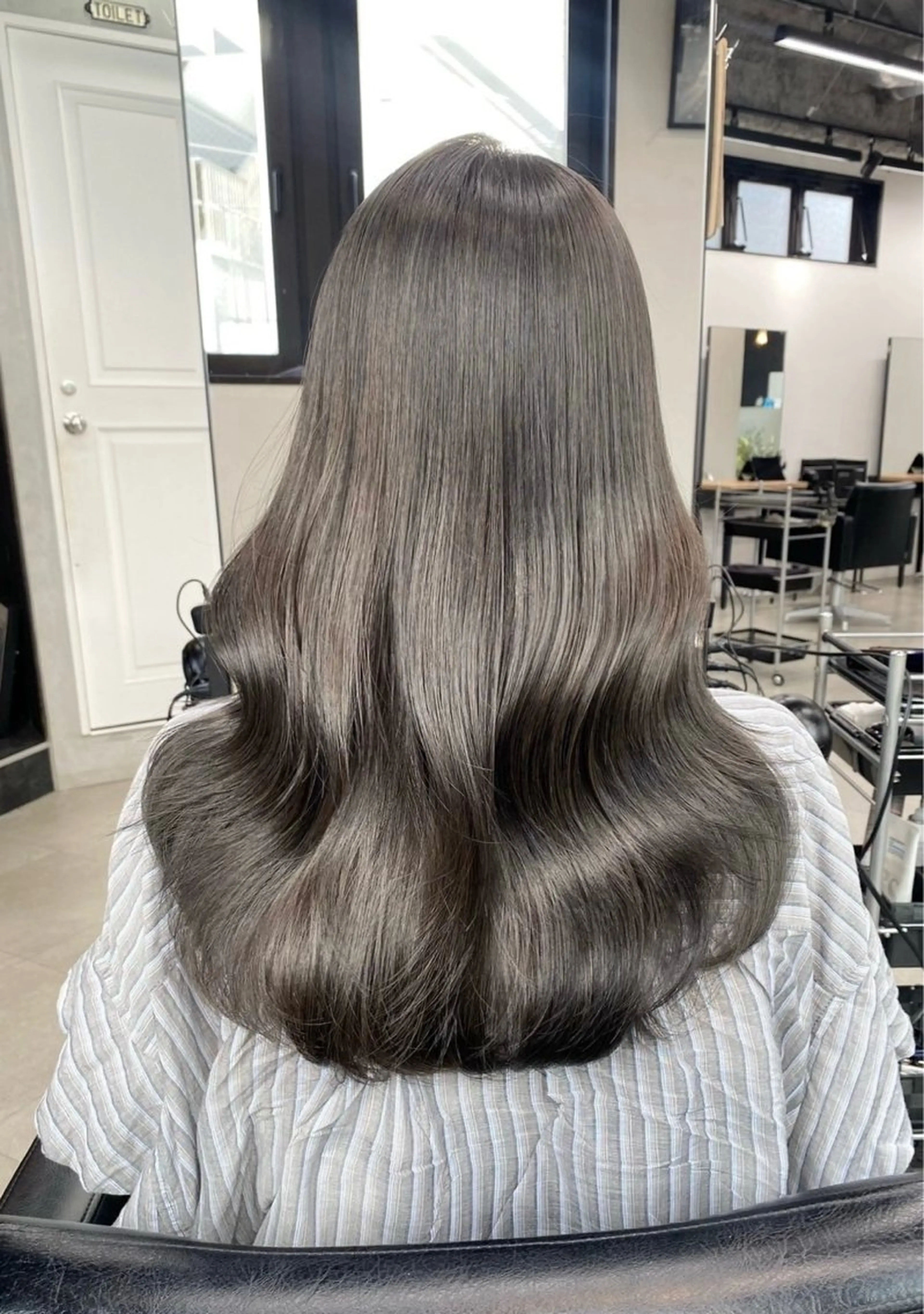 カラー hinata/ ハイトーンカラー🪽のヘアスタイル