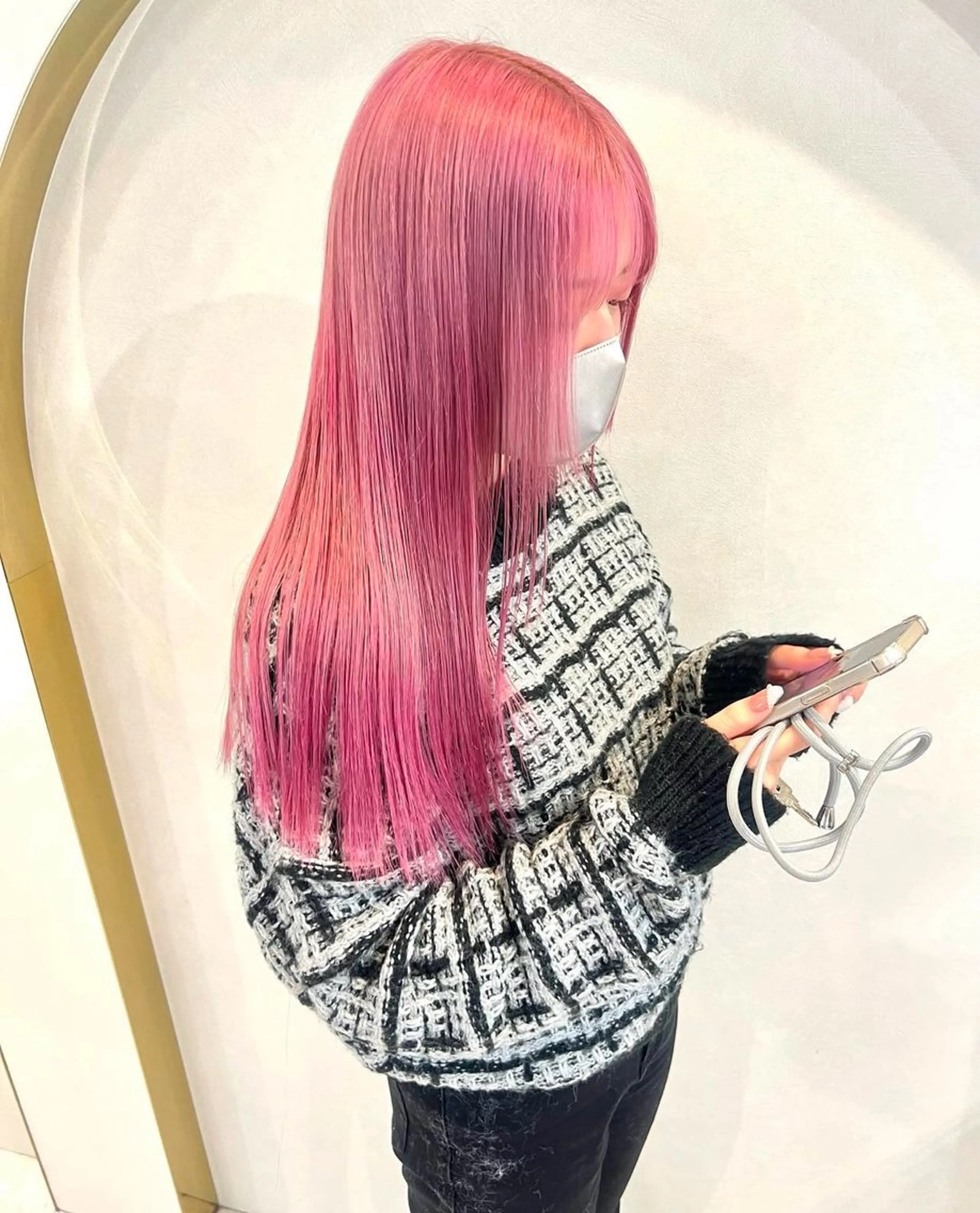 カラー ピンクカラー ヘアカラー FORT/ AIRIのヘアスタイル