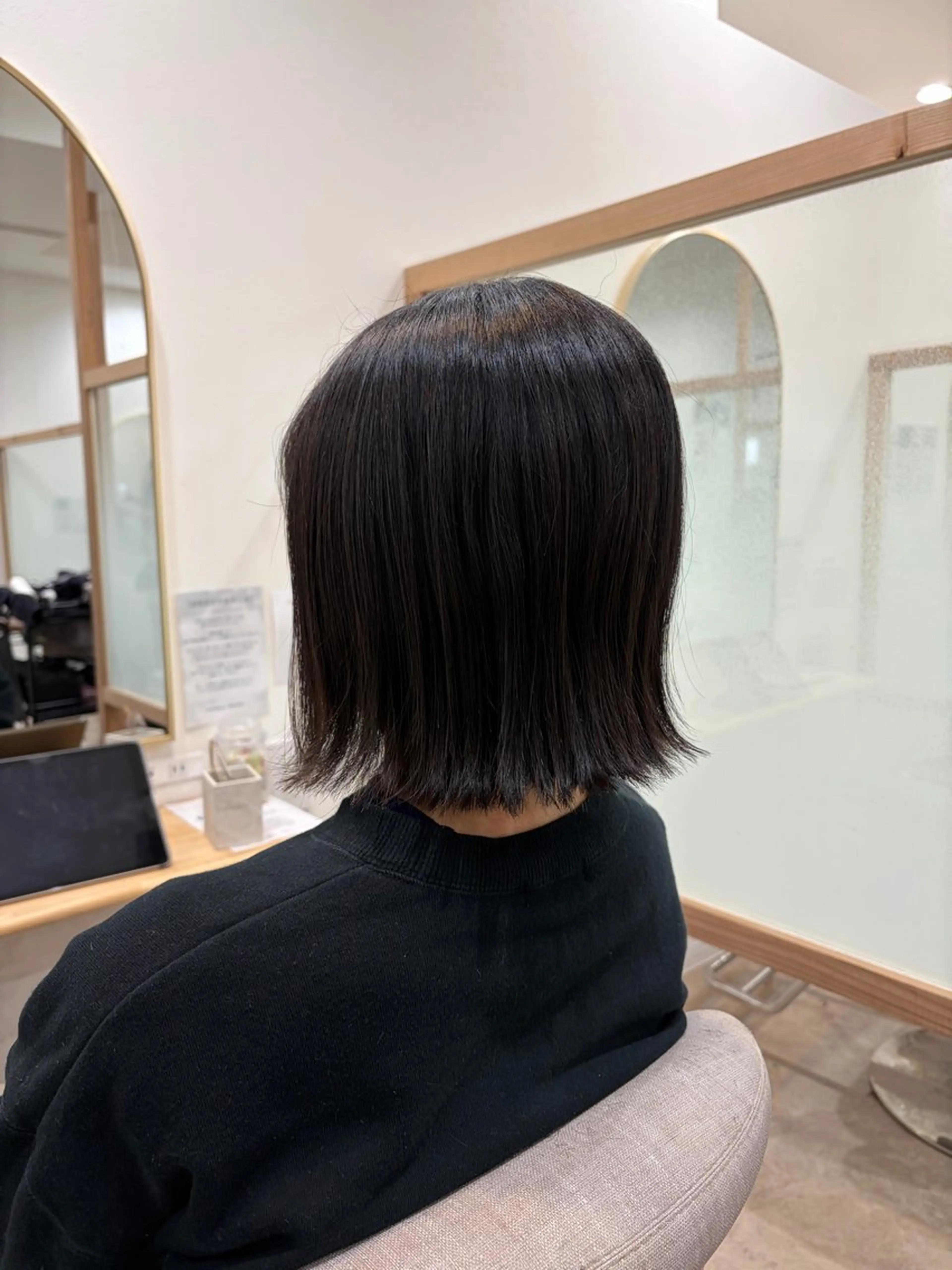 ショート 野川 彩音のヘアスタイル