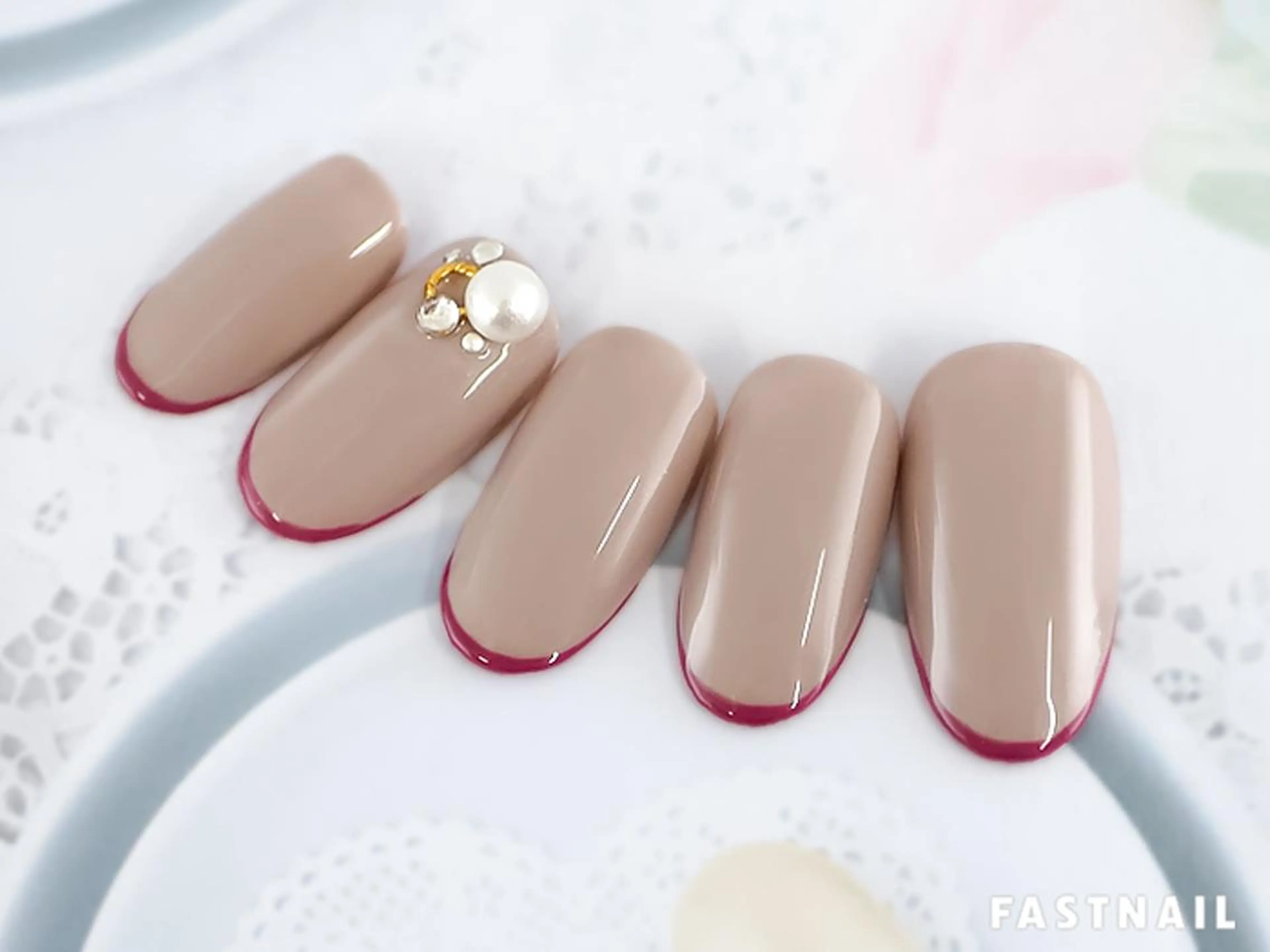 ネイル フレンチネイル ファストネイル　ロコ 志免のネイルデザイン