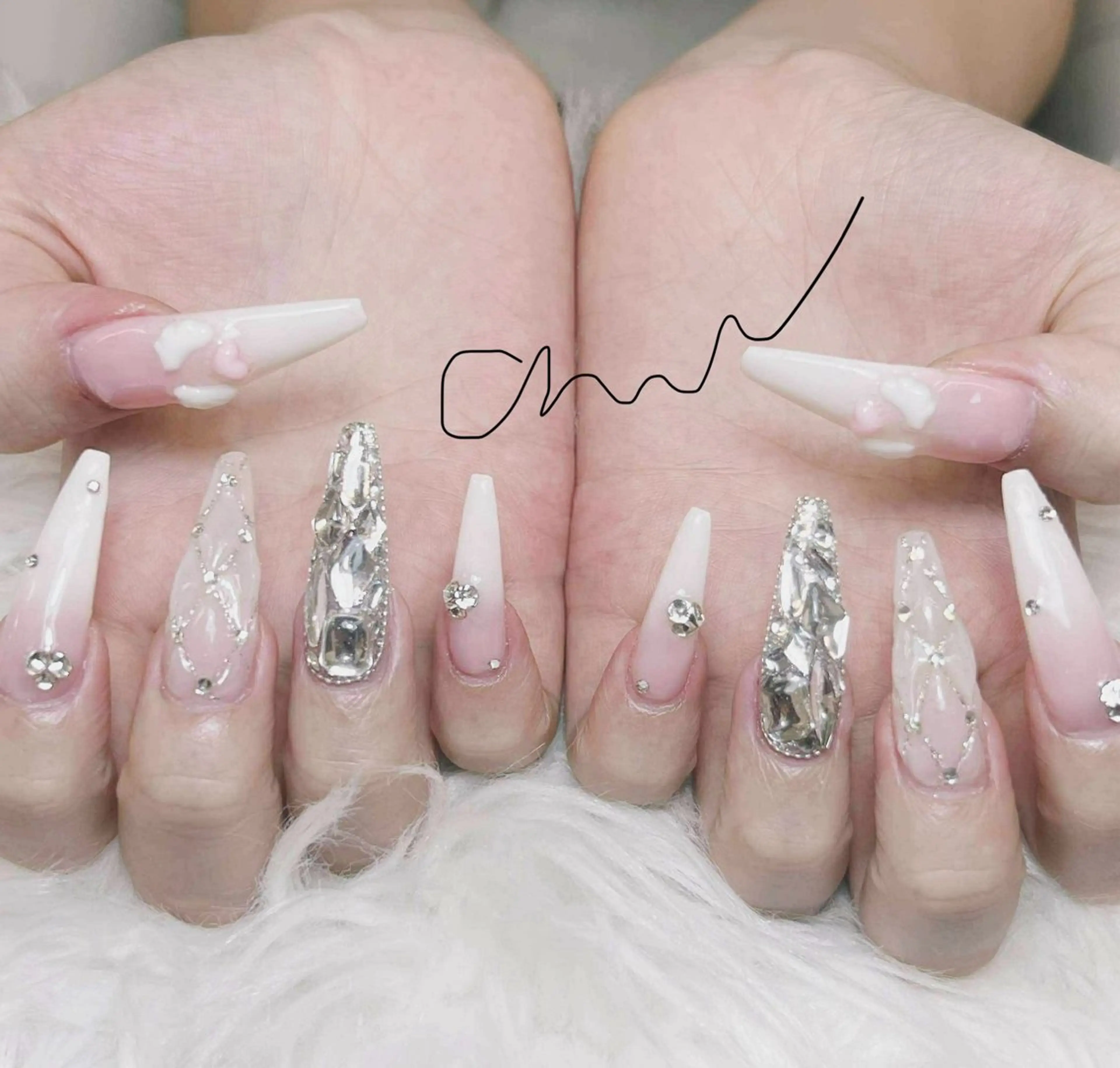 ネイル アートネイル オーロラネイル チークネイル 長さ出し フットネイル Anh 高田馬場のネイルデザイン