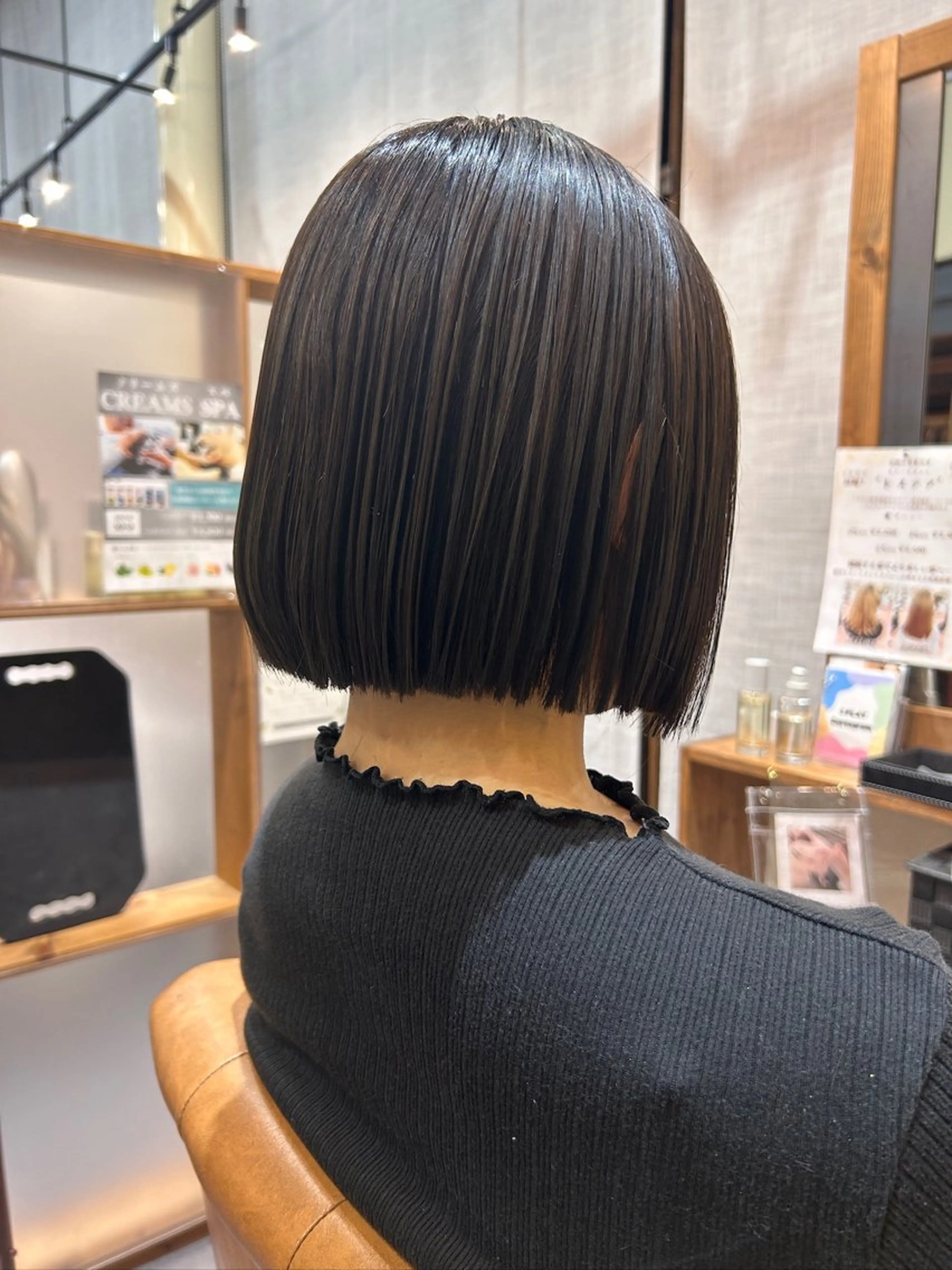 ミディアム カット 縮毛矯正 トリートメント 井上 萌のヘアスタイル