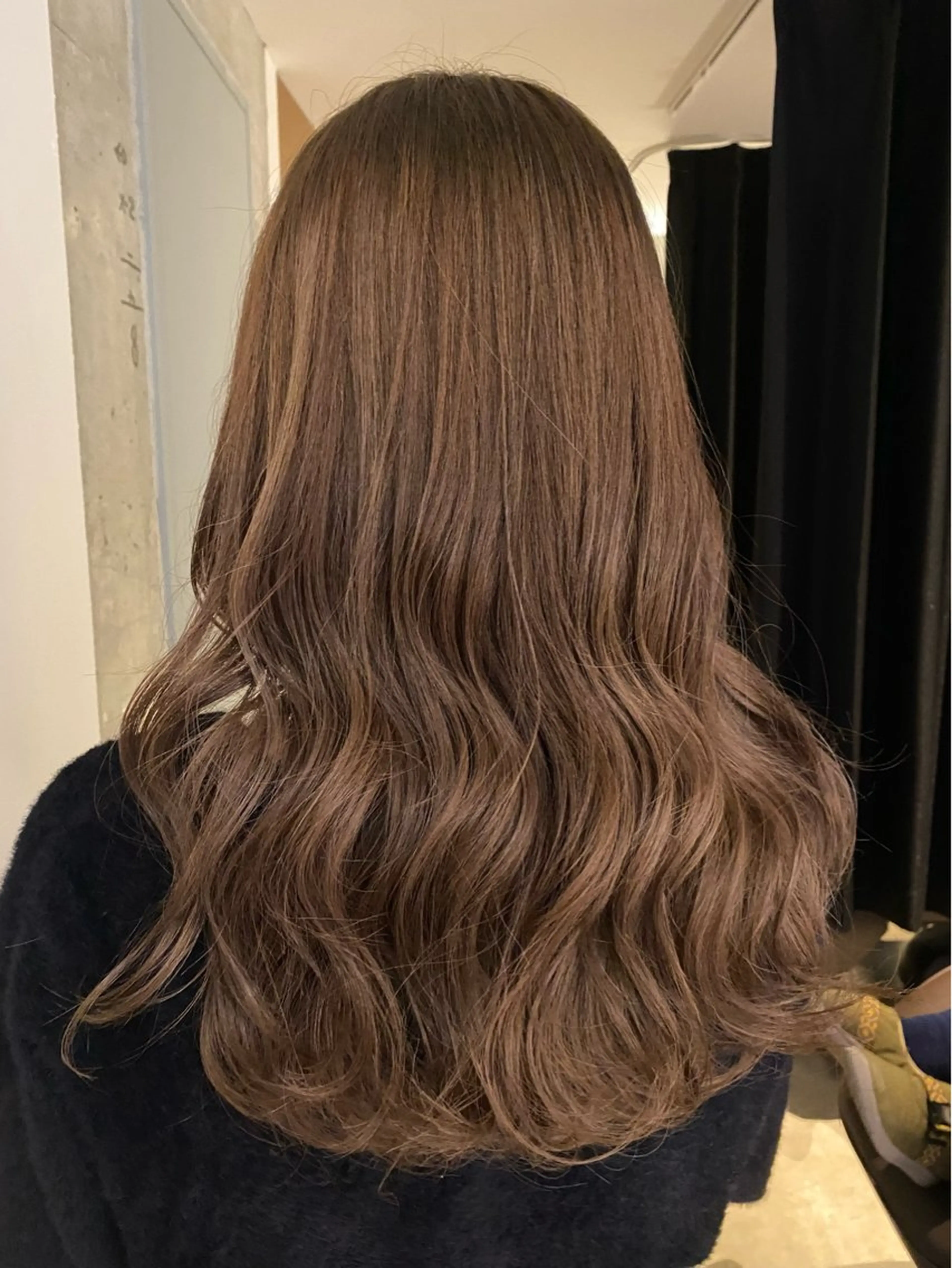 ロング カラー ミストバング ベージュカラー ブリーチ ケアブリーチ 透明感カラー ベージュカラー🐏 🤎塚原優芽のヘアスタイル