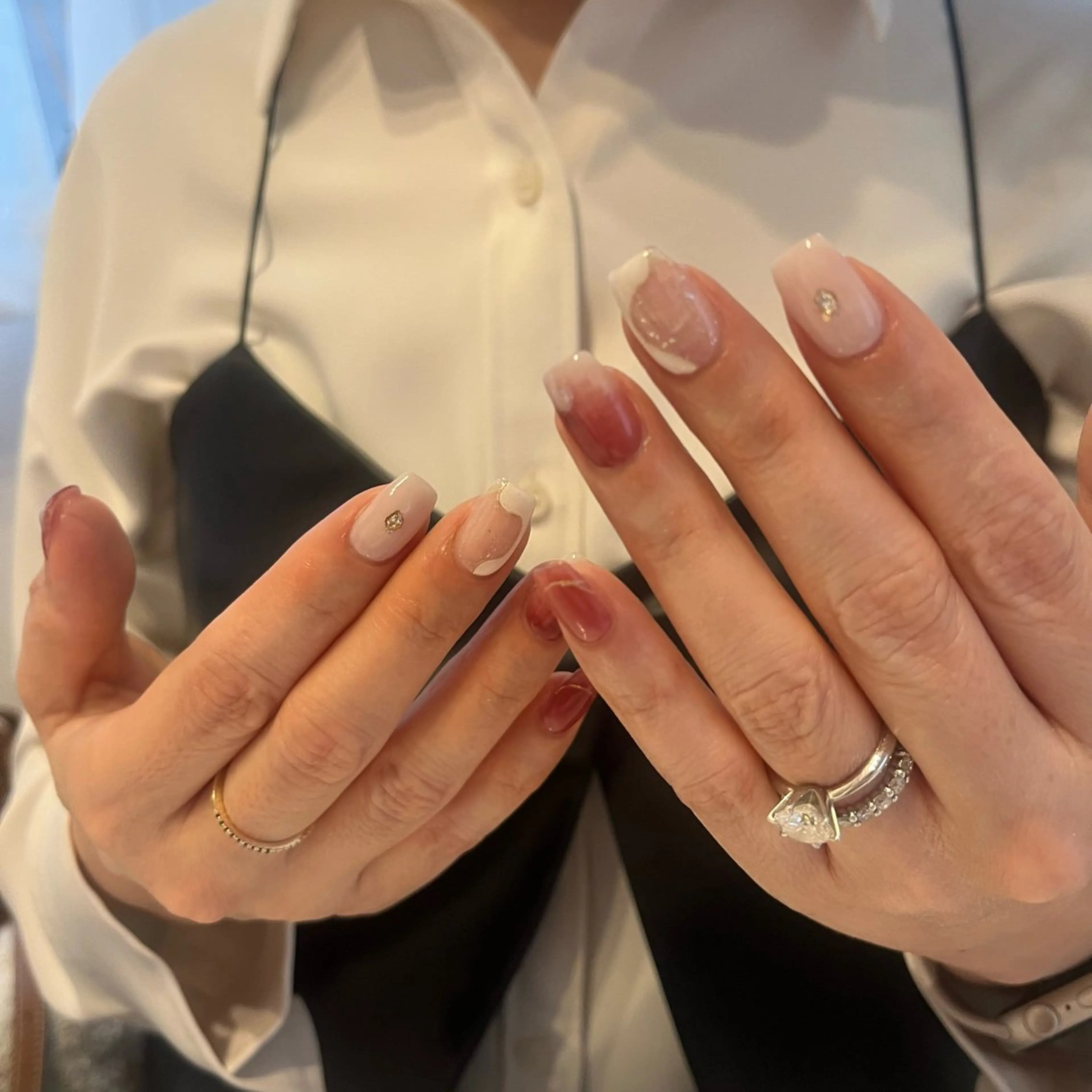 ネイル 持ち込み ハンドネイル NORA nail UMEDAのネイルデザイン