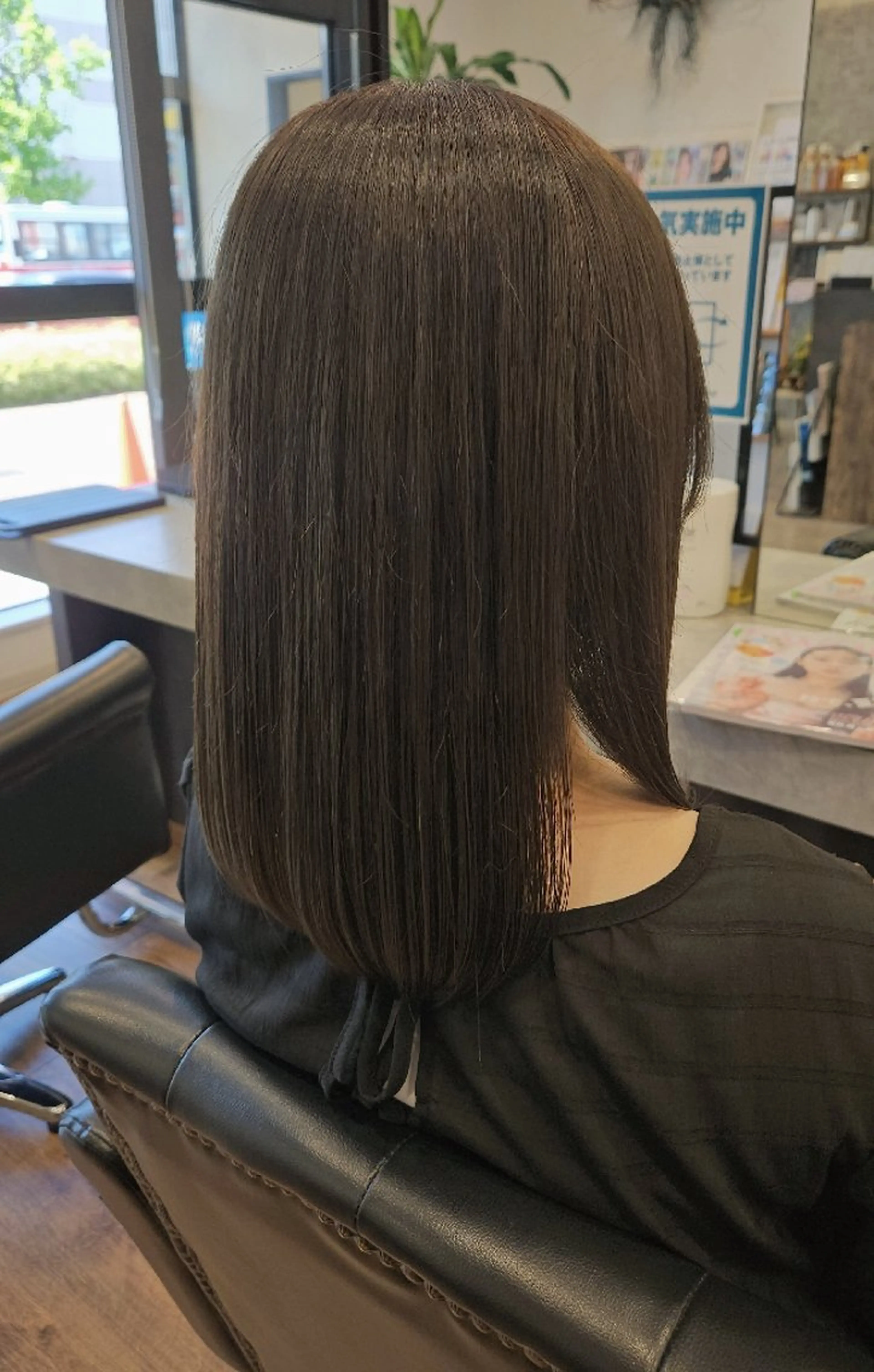 ミディアム カラー ヘアカラー トリートメント 関口 友菜のヘアスタイル