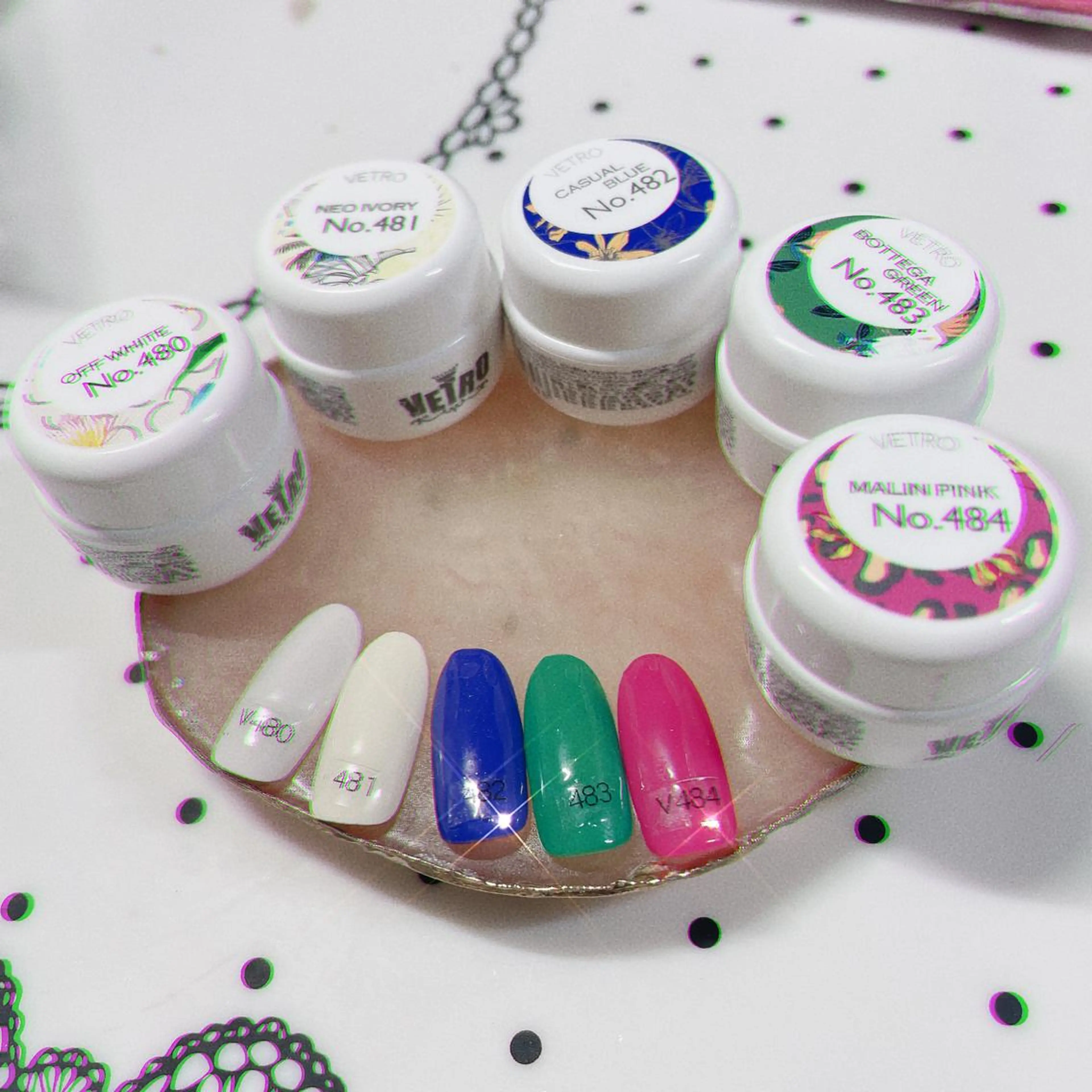 ネイル 奥園 良恵のネイルデザイン