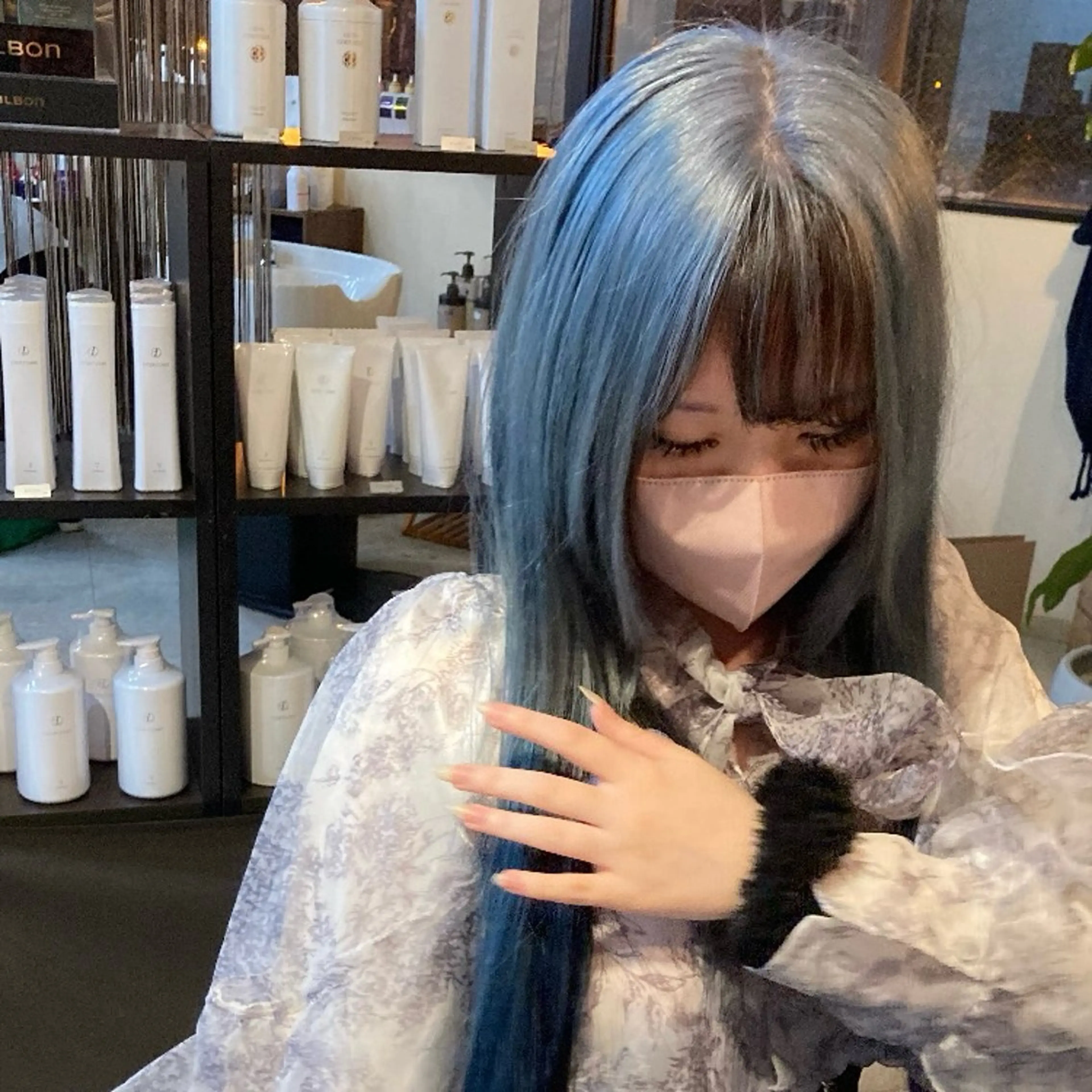 ロング カラー ブリーチ デザインカラー ヘアカラー 前田 知輝のヘアスタイル