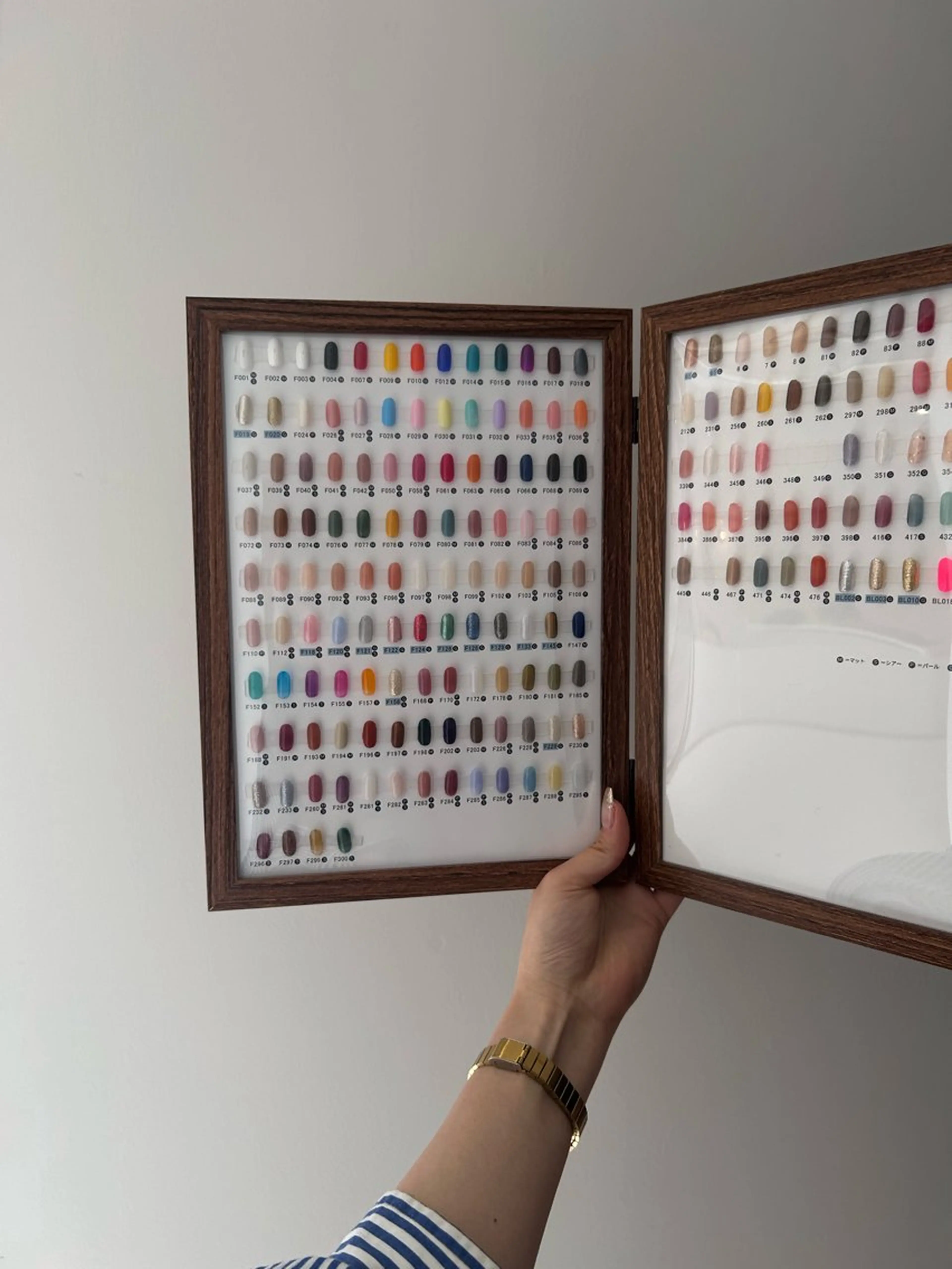 ネイル DEEokazaki momonaのネイルデザイン