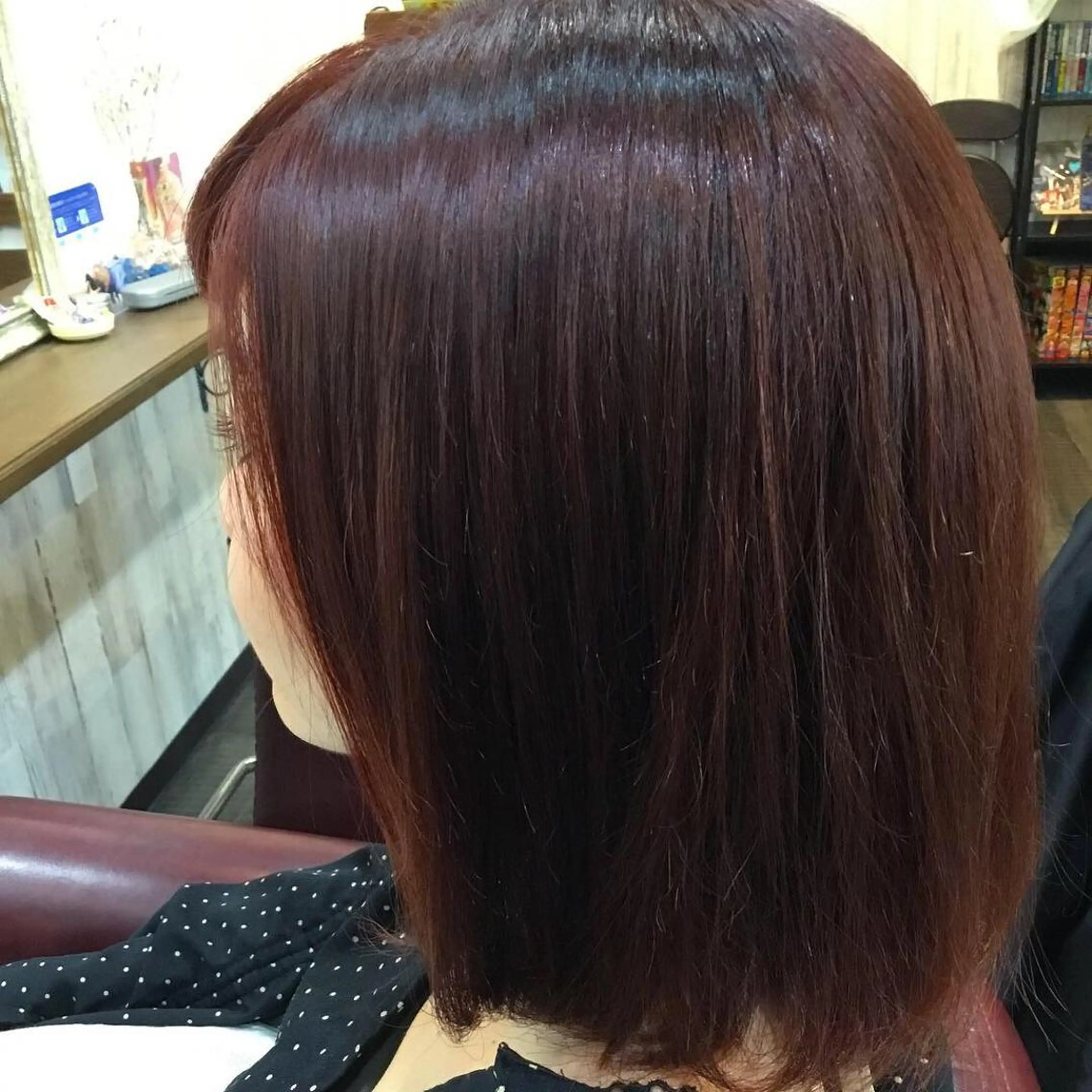 ミディアム カラー 金崎 新吾のヘアスタイル