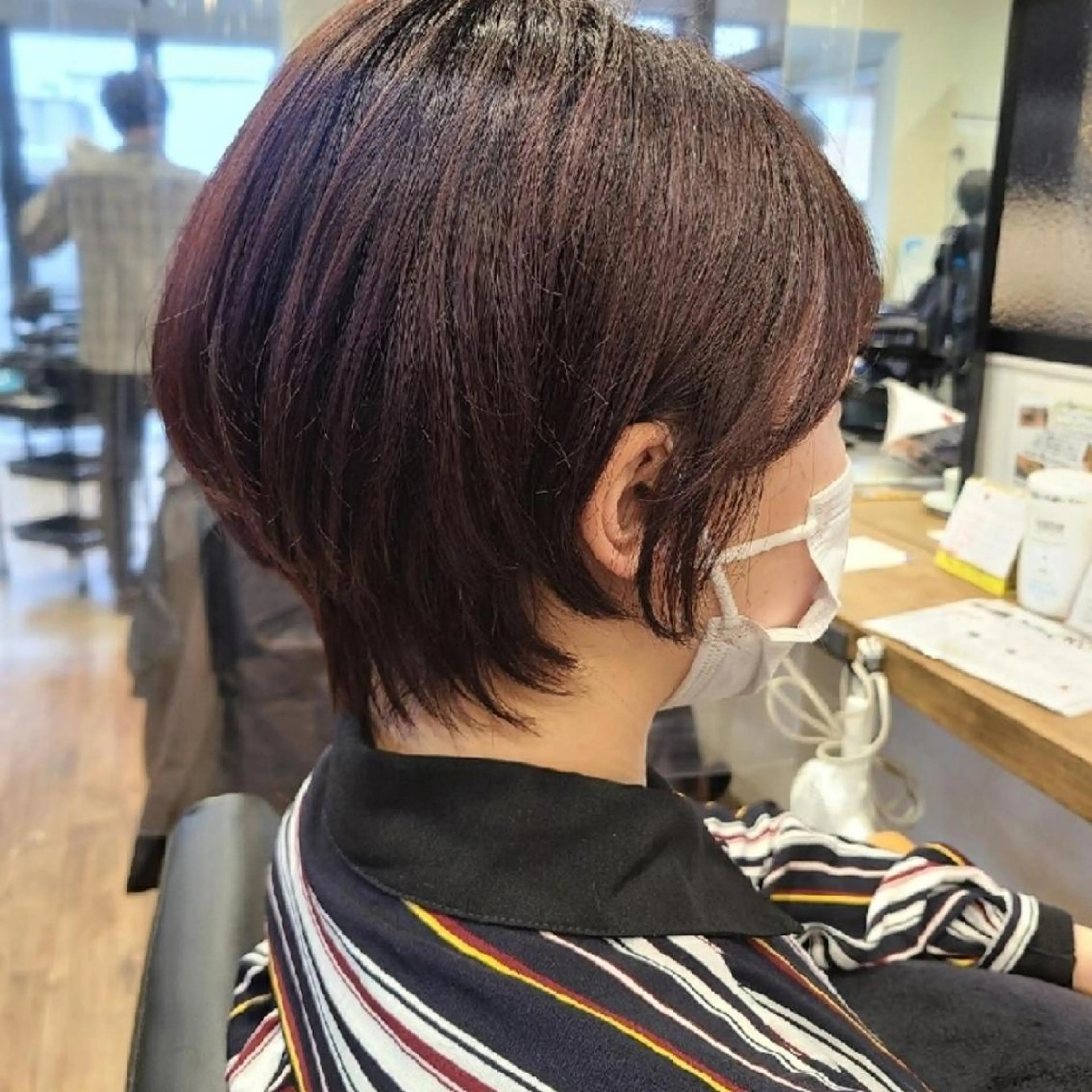 ショート カラー カット ヘアカラー トリートメント 関口 友菜のヘアスタイル