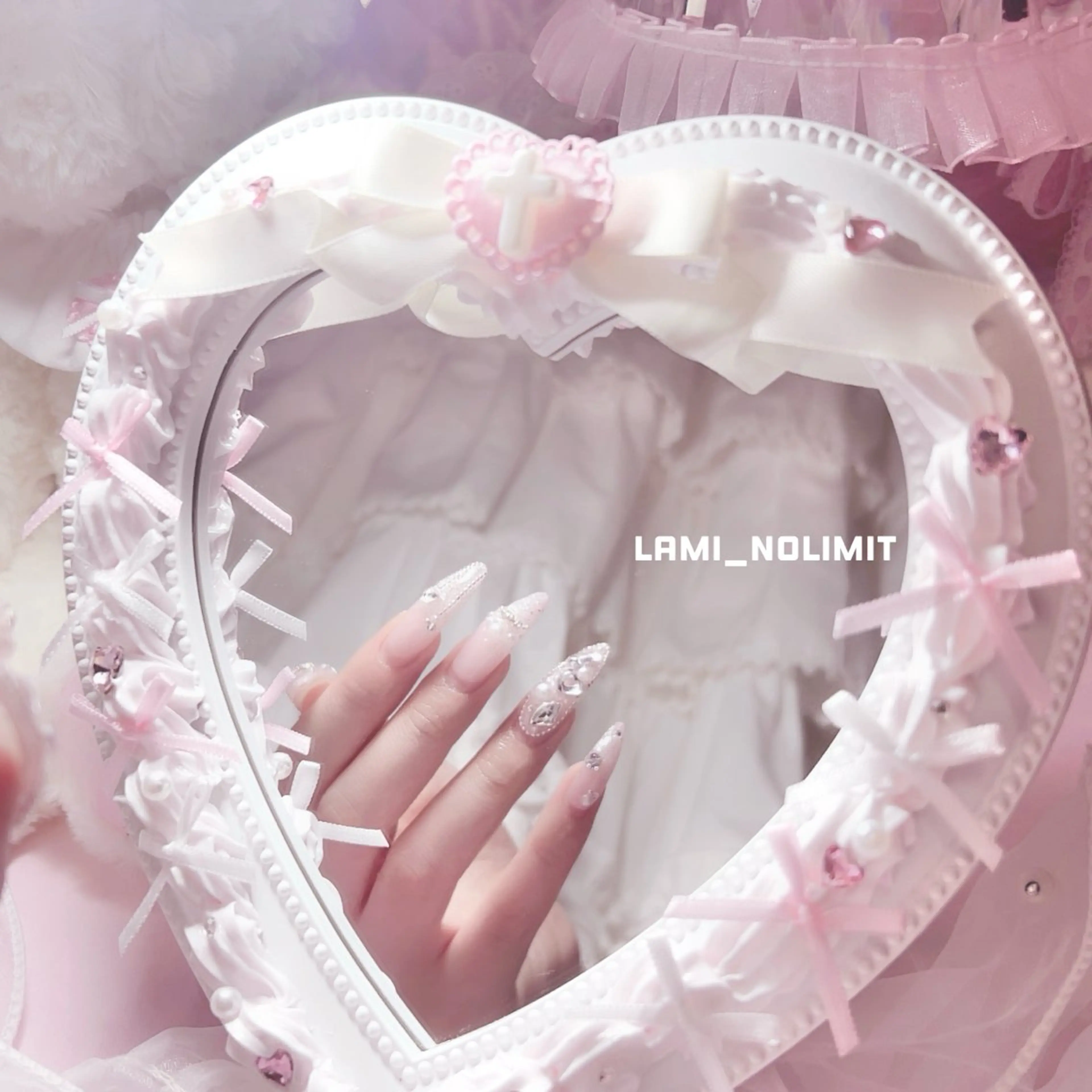 ネイル NOLIMIT.OSAKA所属・NOLIMIT LAMIのネイルデザイン