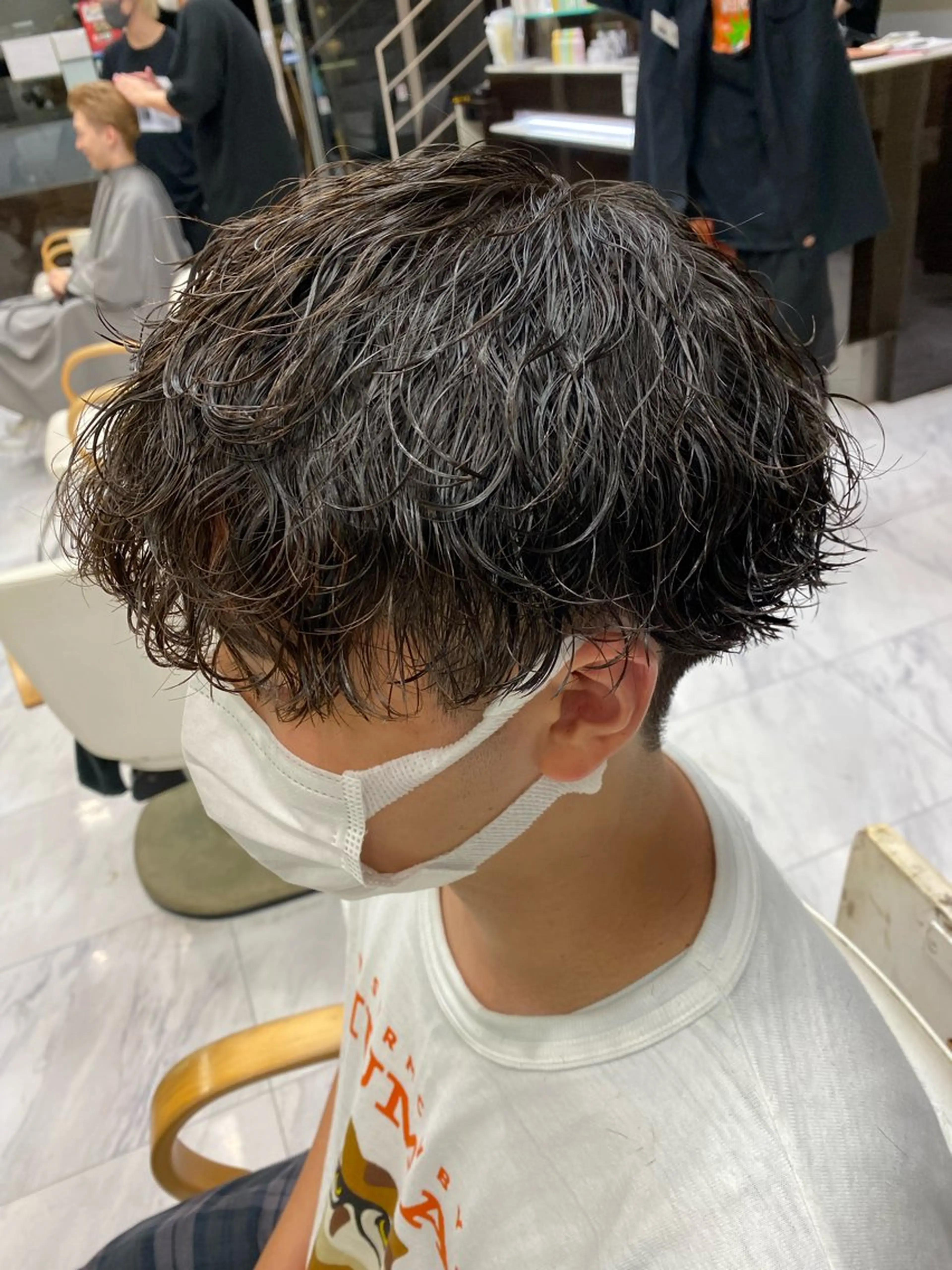 パーマ メンズ メンズパーマ メンズツイストパーマ 波巻きパーマ スパイラルパーマ ツイストパーマ カット パーマ トリートメント 🌴パーマオタク🌴 長谷川　諒佑🌈のヘアスタイル