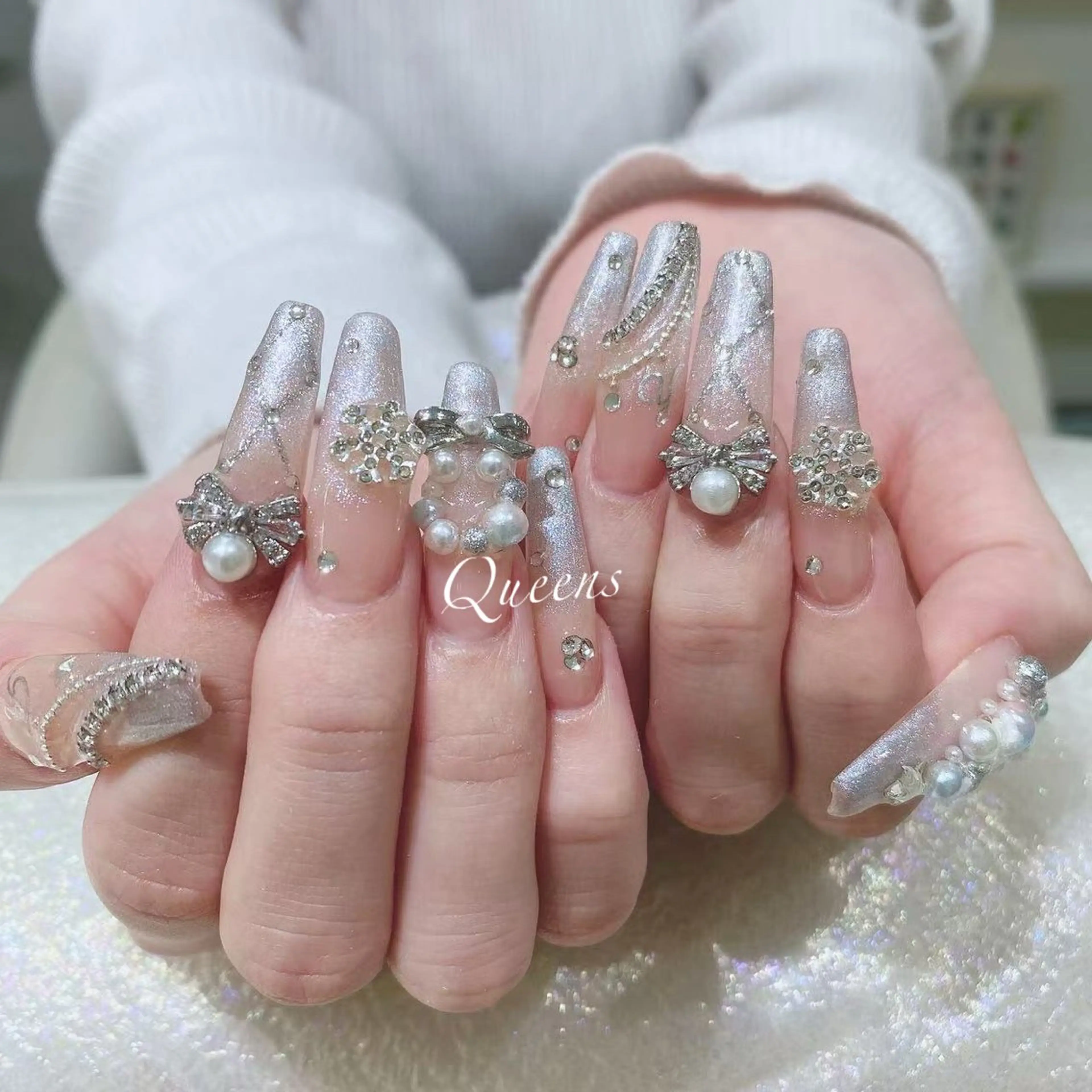 ネイル ハンドネイル Queen’s 歌舞伎町店のネイルデザイン