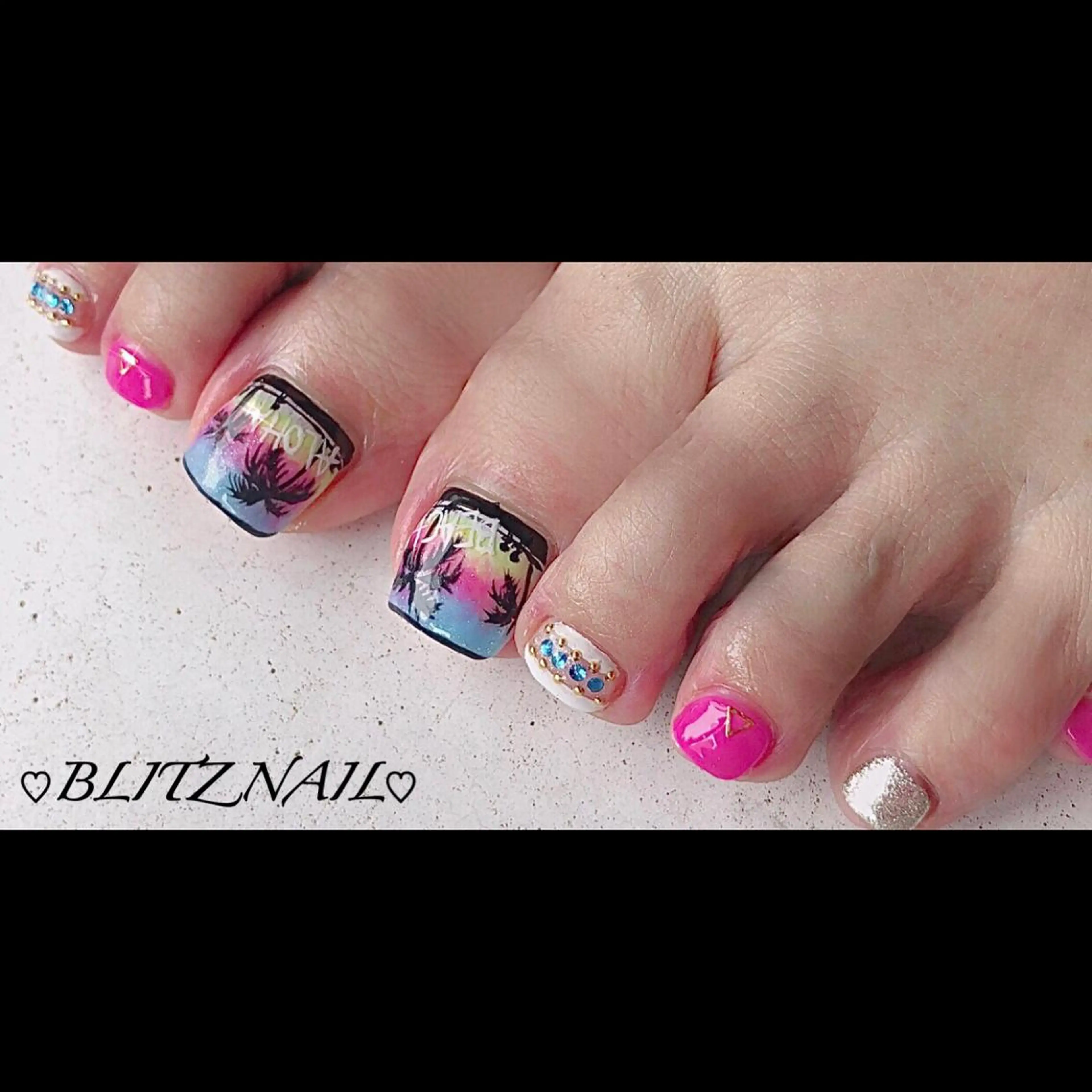 ネイル BLITZ Nail 岩田💅🏻✨のネイルデザイン