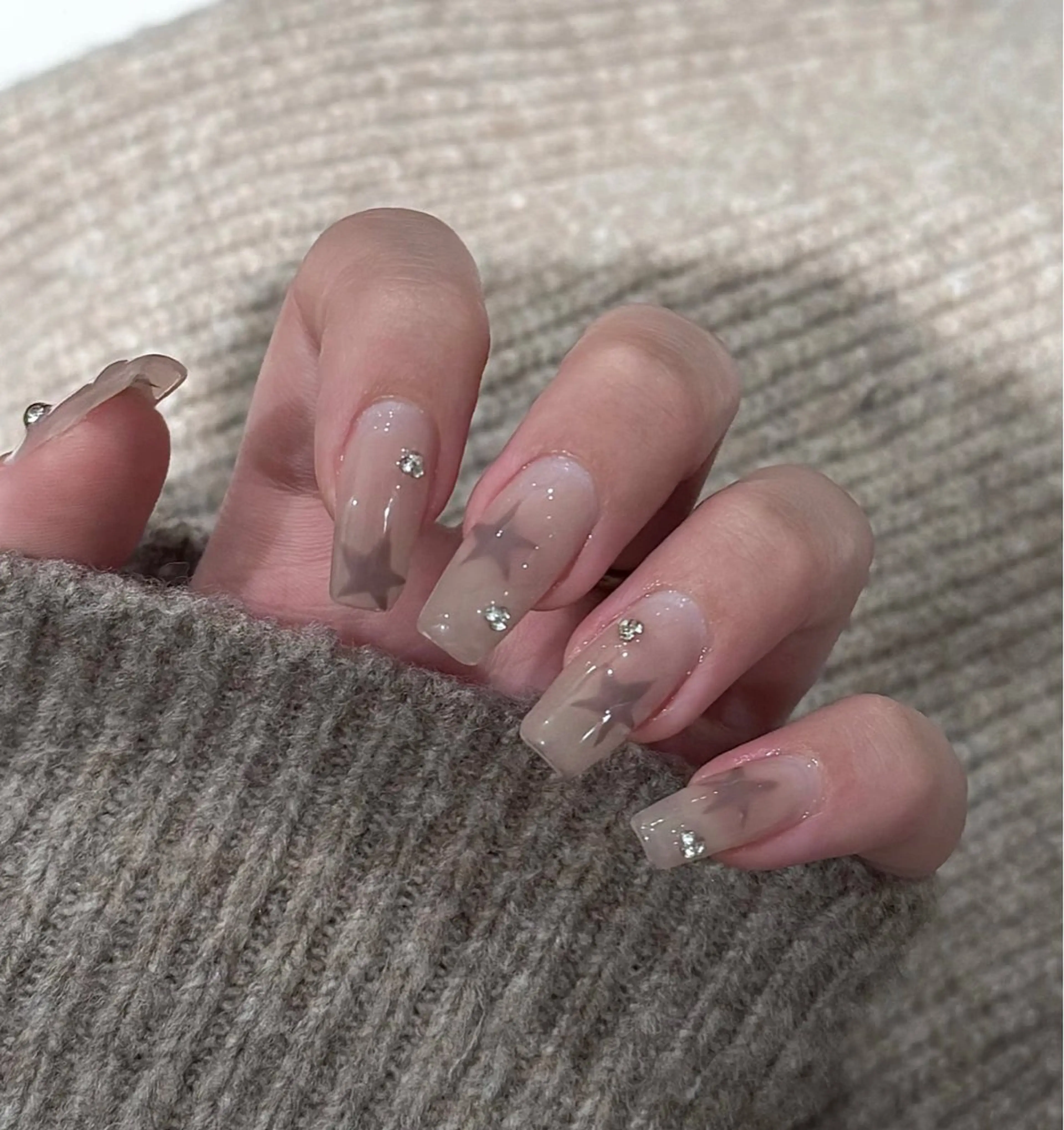 ネイル ハンドネイル ハンドケア 🍑 momo_nailのネイルデザイン