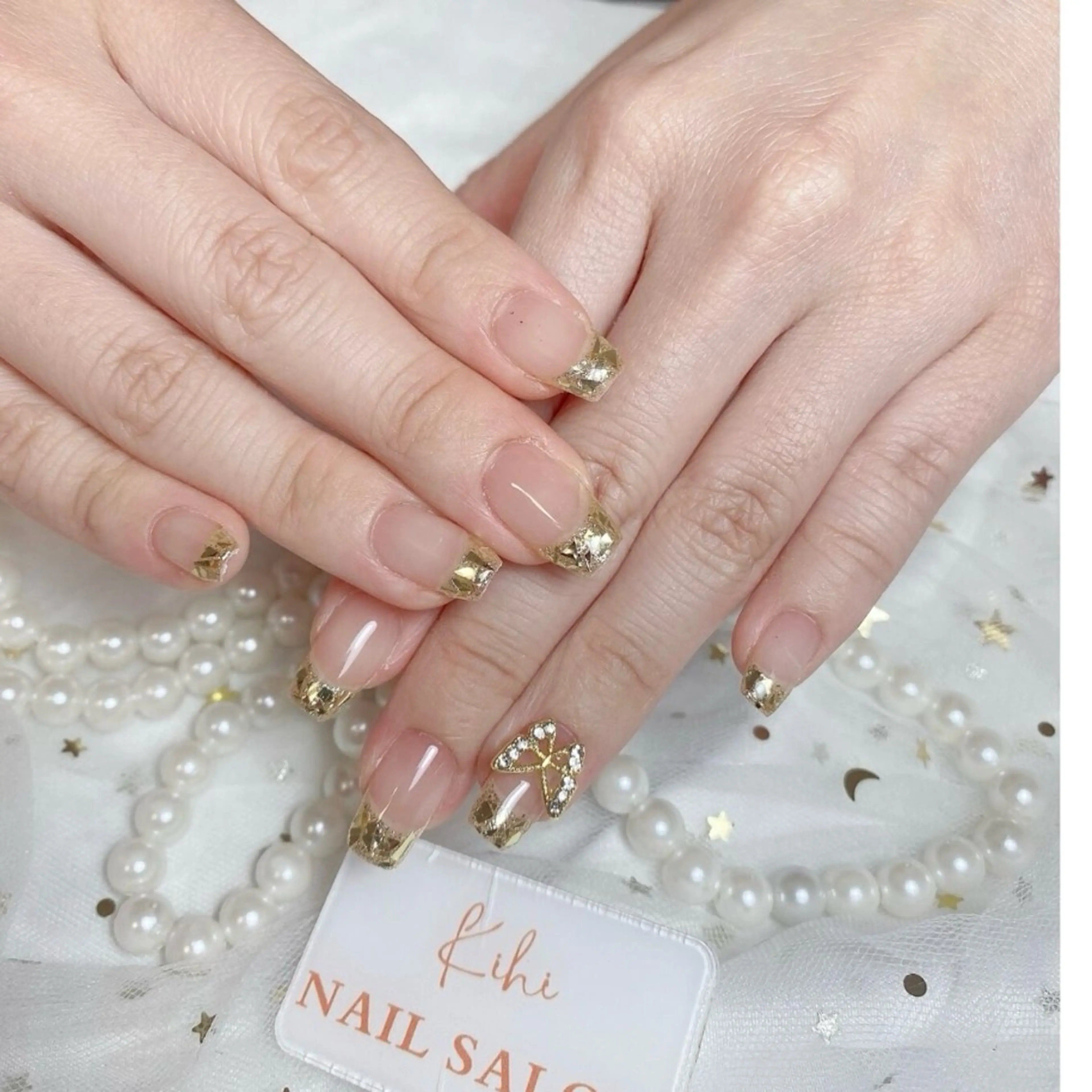 ネイル アートネイル フレンチネイル ジェルネイル グラデーション 韓国ネイル ハンドネイル さくら💮💮 【オフ無料】のネイルデザイン