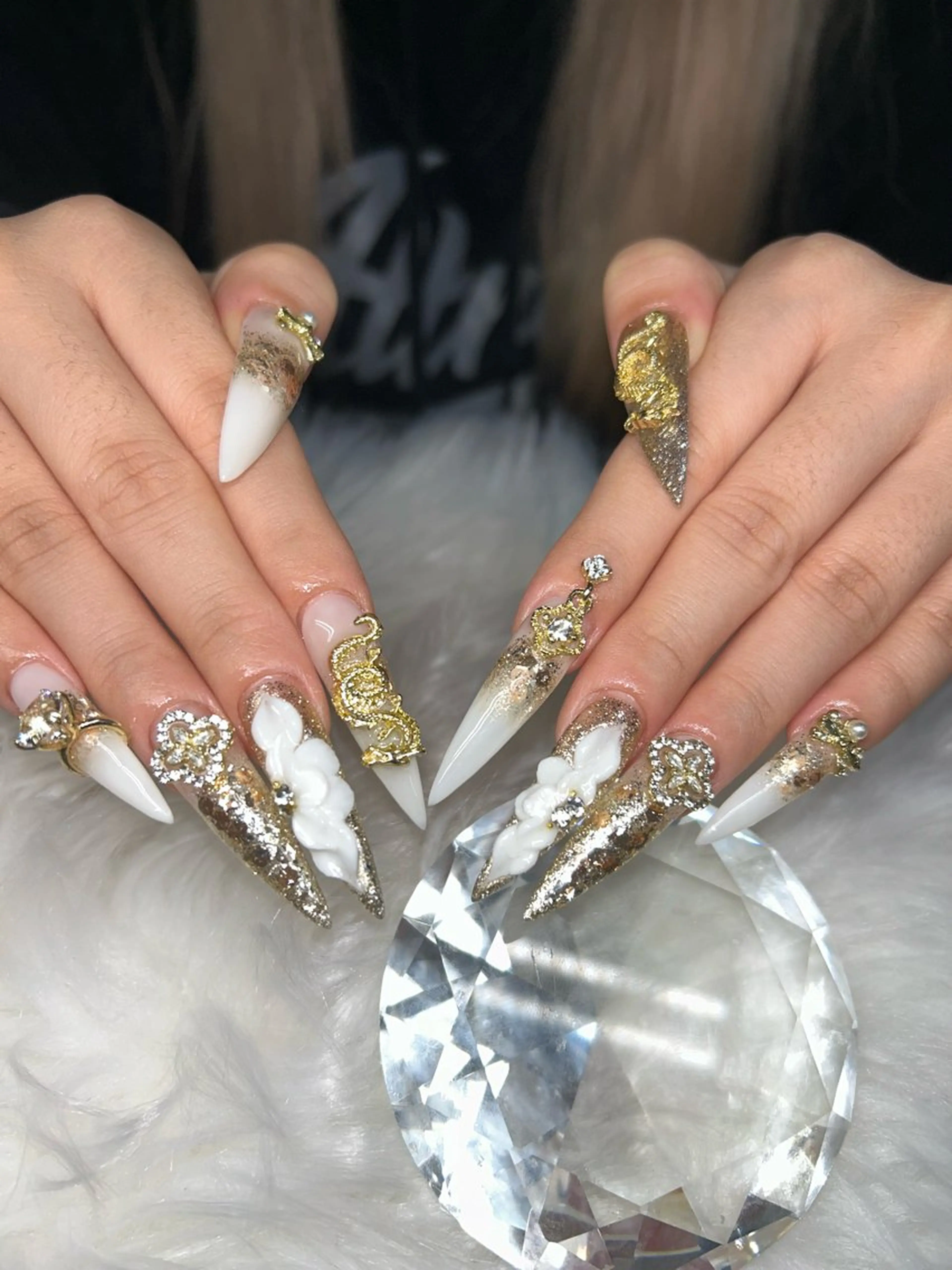 ネイル アートネイル オーロラネイル チークネイル 長さ出し フットネイル ハンドネイル Chan nailsのネイルデザイン