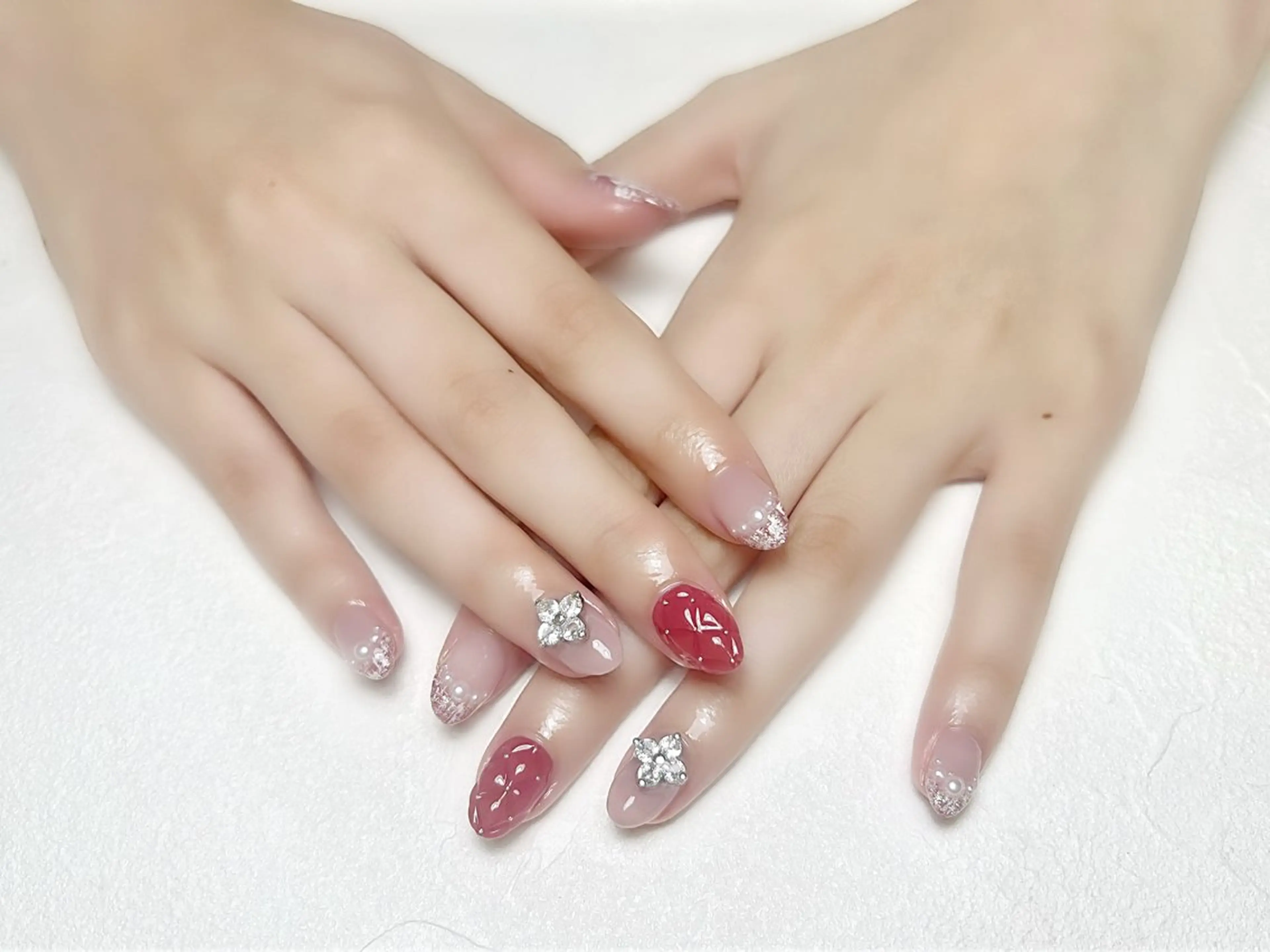 ネイル ボルドー フレンチネイル ラメ(グリッター) ツイードネイル ワンホンネイル rouse nail RISATOのネイルデザイン