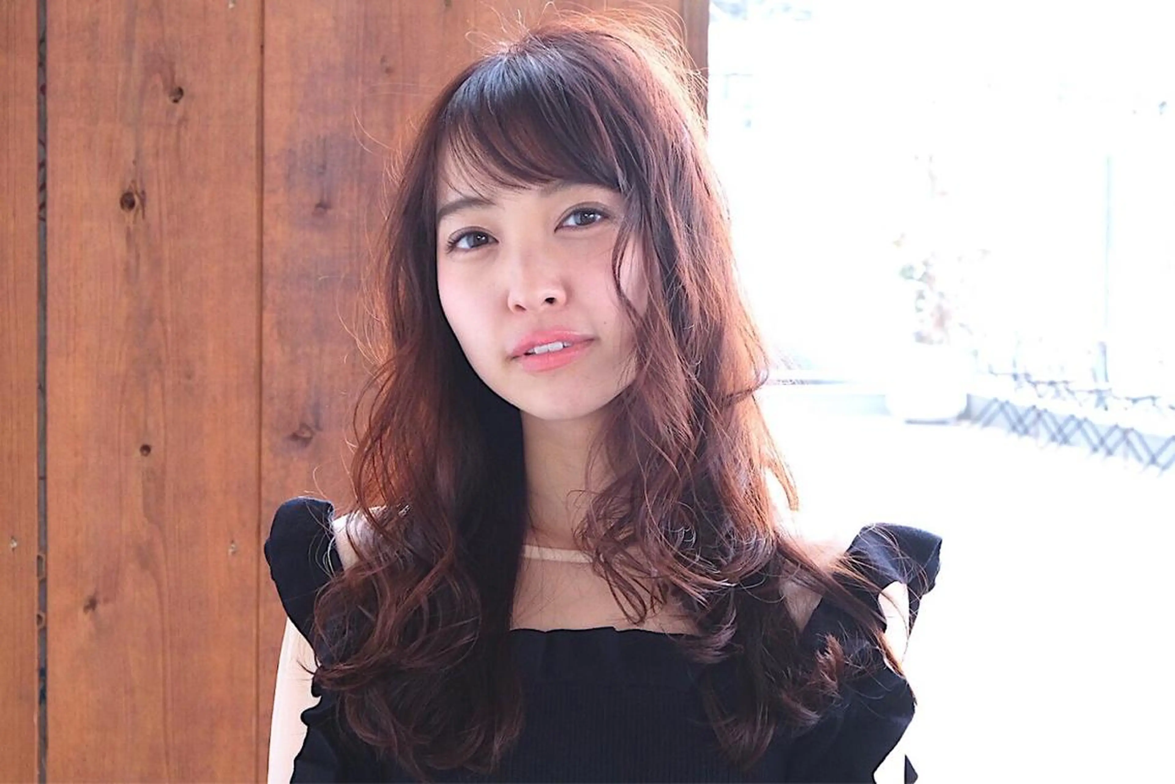 ロング 岡田 恭明のヘアスタイル