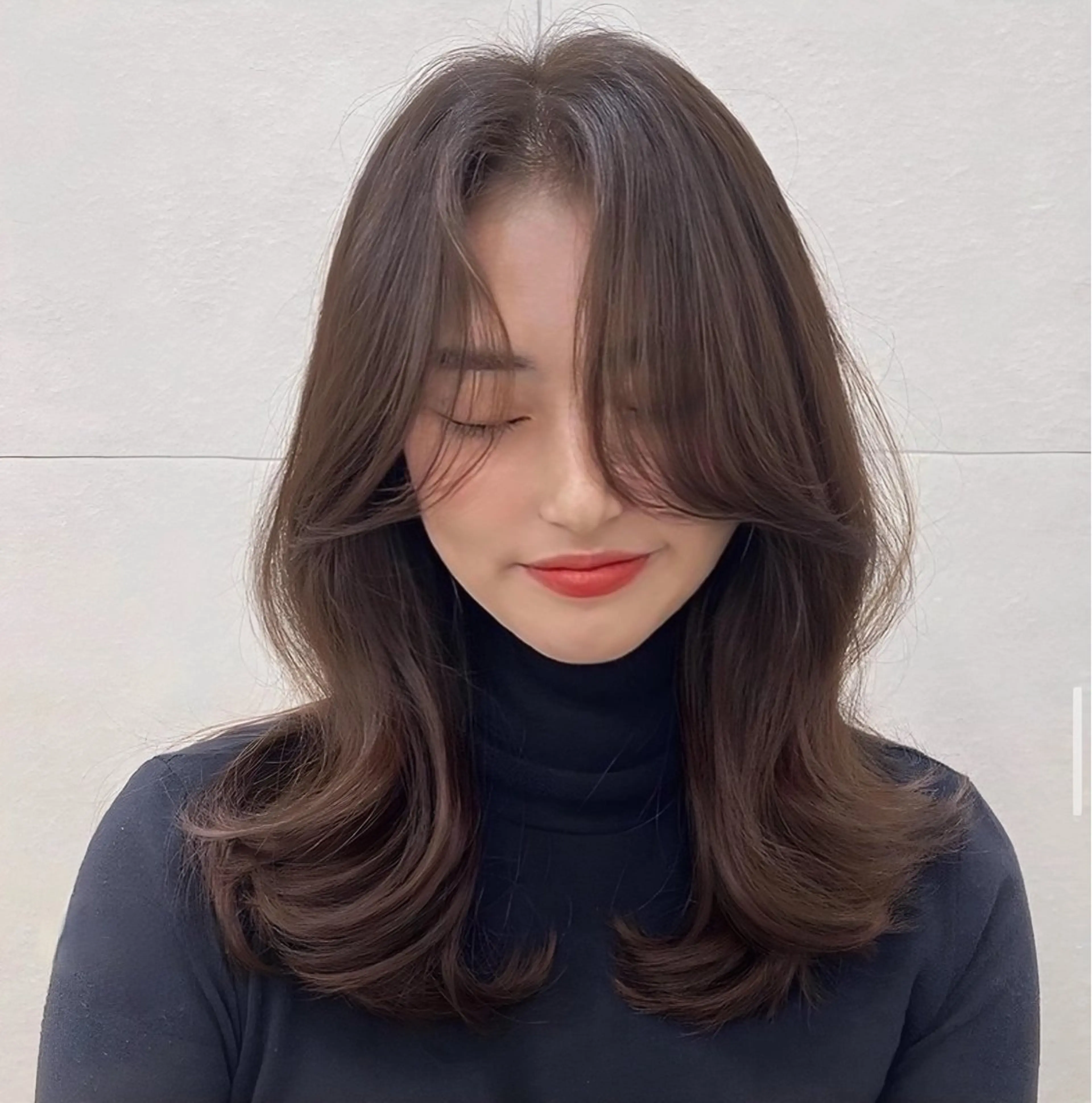 セミロング カット ヘアカラー トリートメント 鈴木 一貴のヘアスタイル