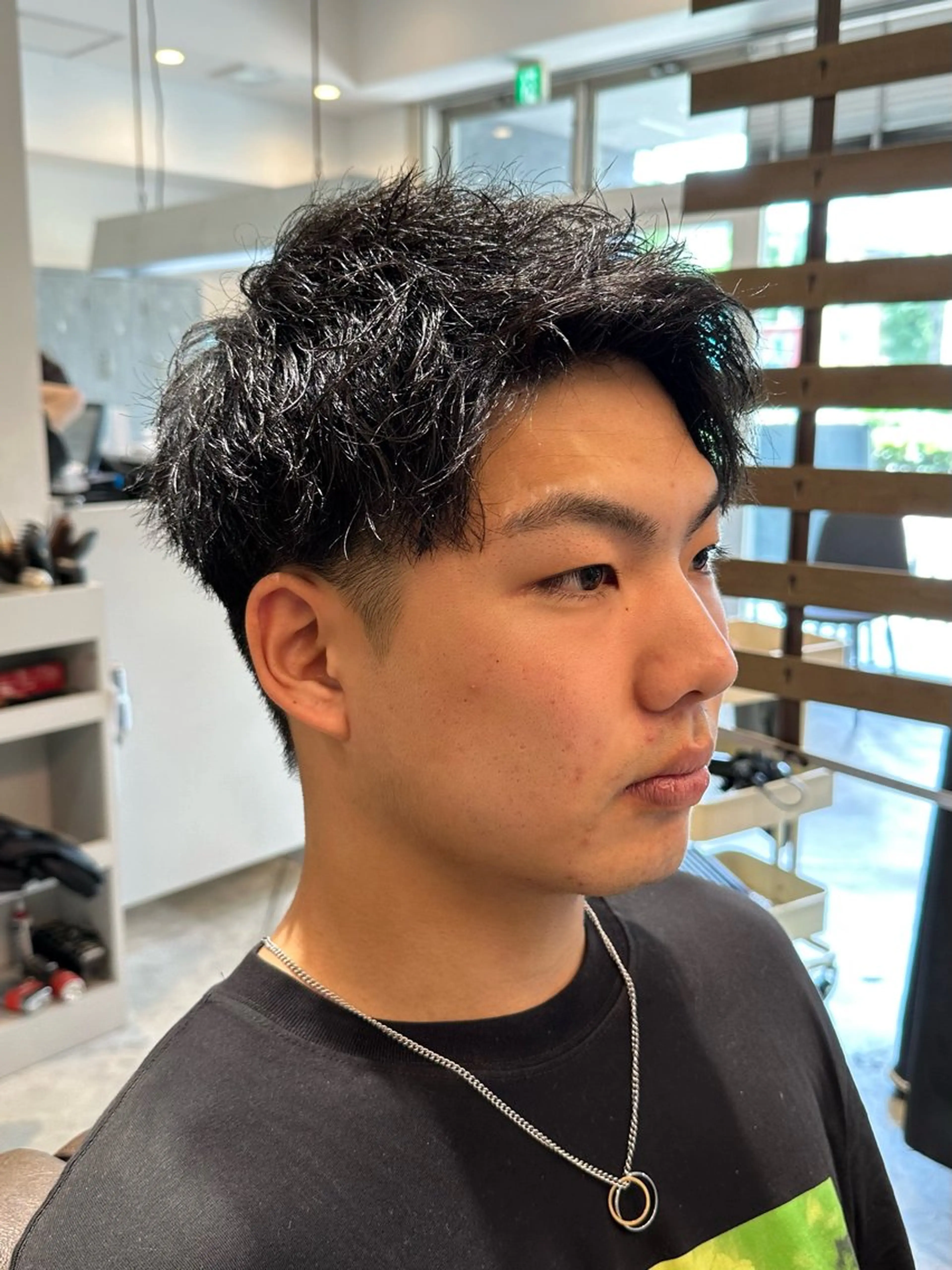 ショート Noisyle 北堀江店所属・プードルパーマ職人 SHUNのヘアスタイル