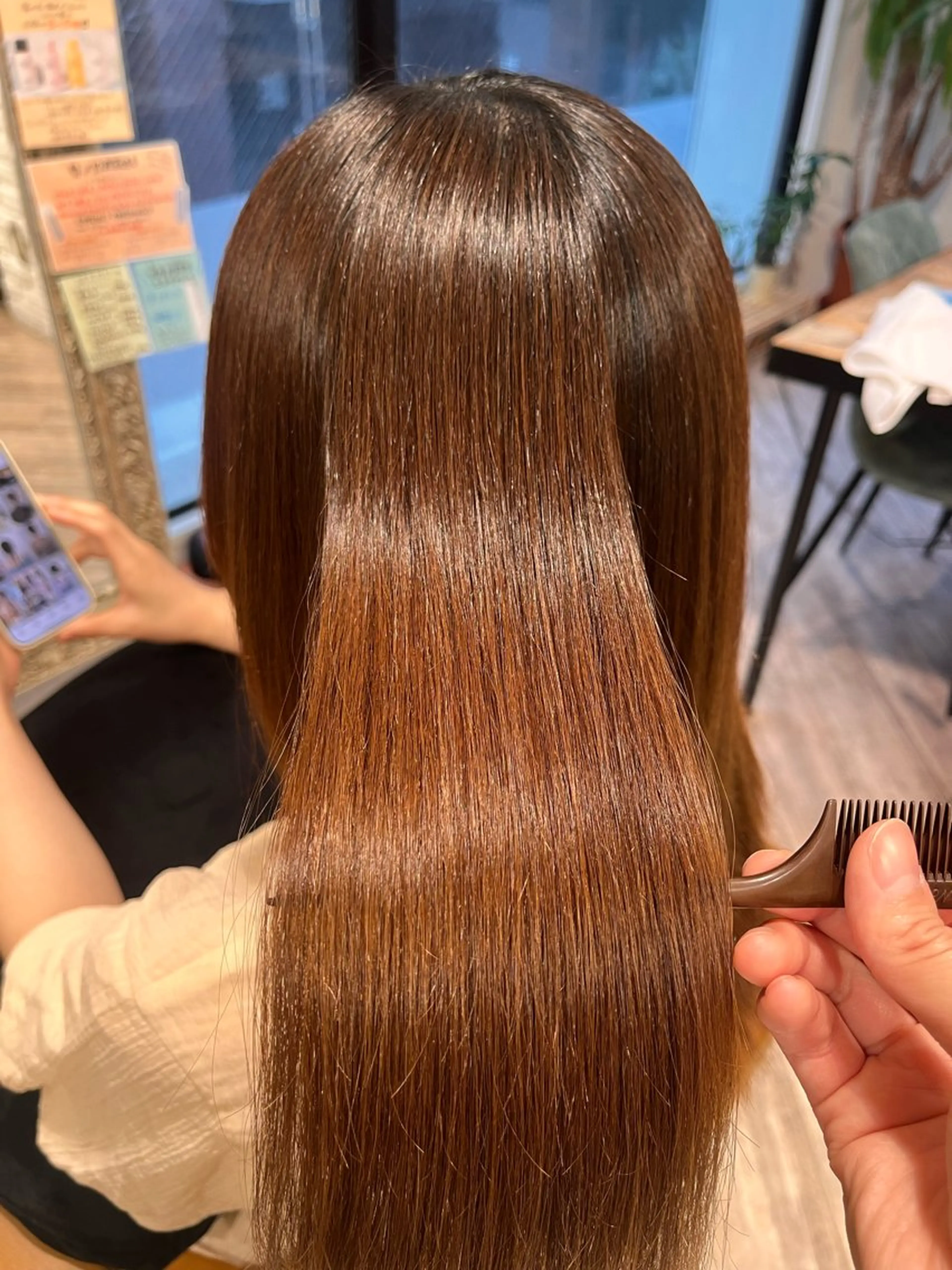 セミロング カット 縮毛矯正 五十嵐ゆり 美髪カラー　武蔵小杉のヘアスタイル