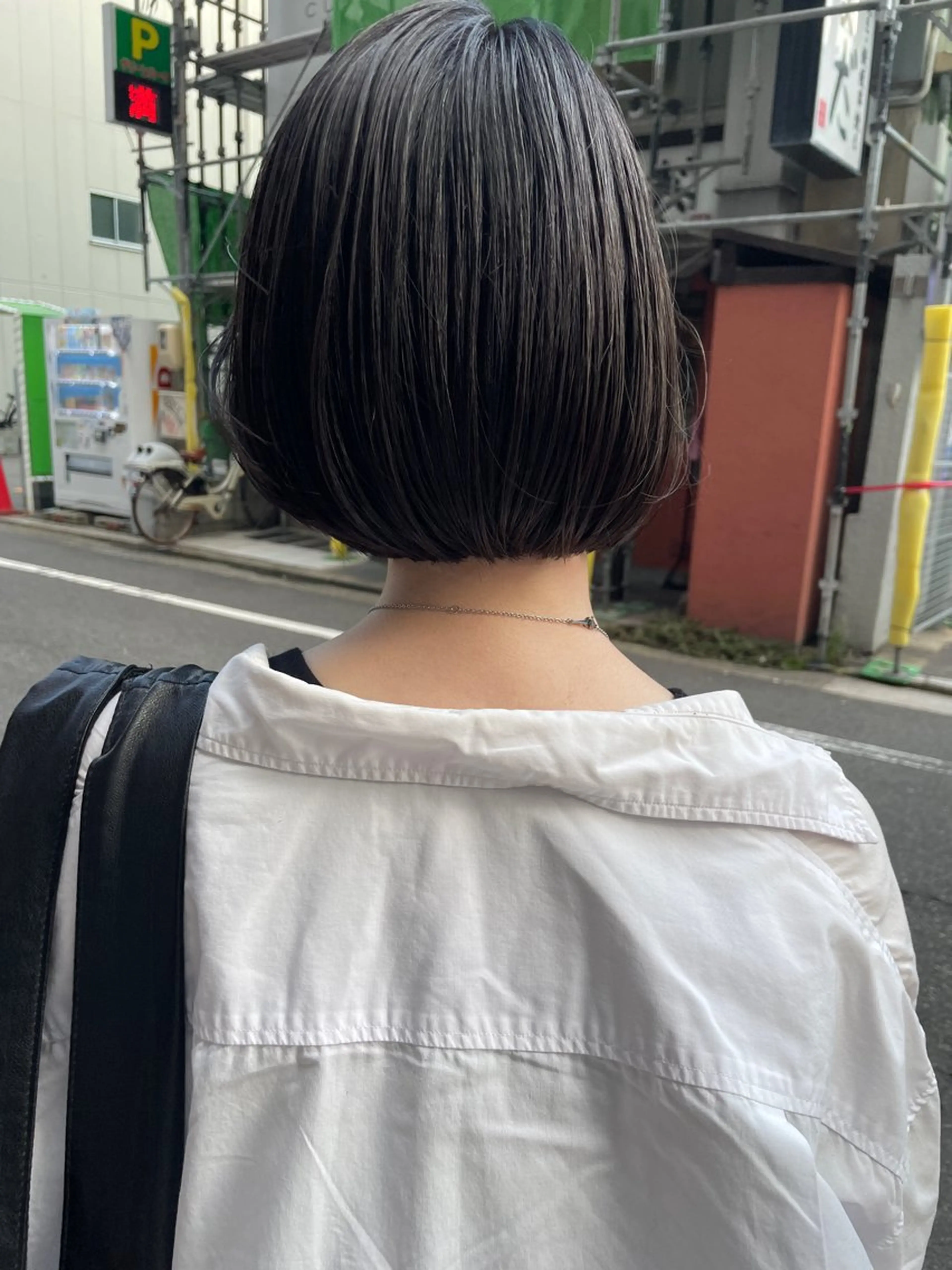ショート ボブ カット さの あやねのヘアスタイル