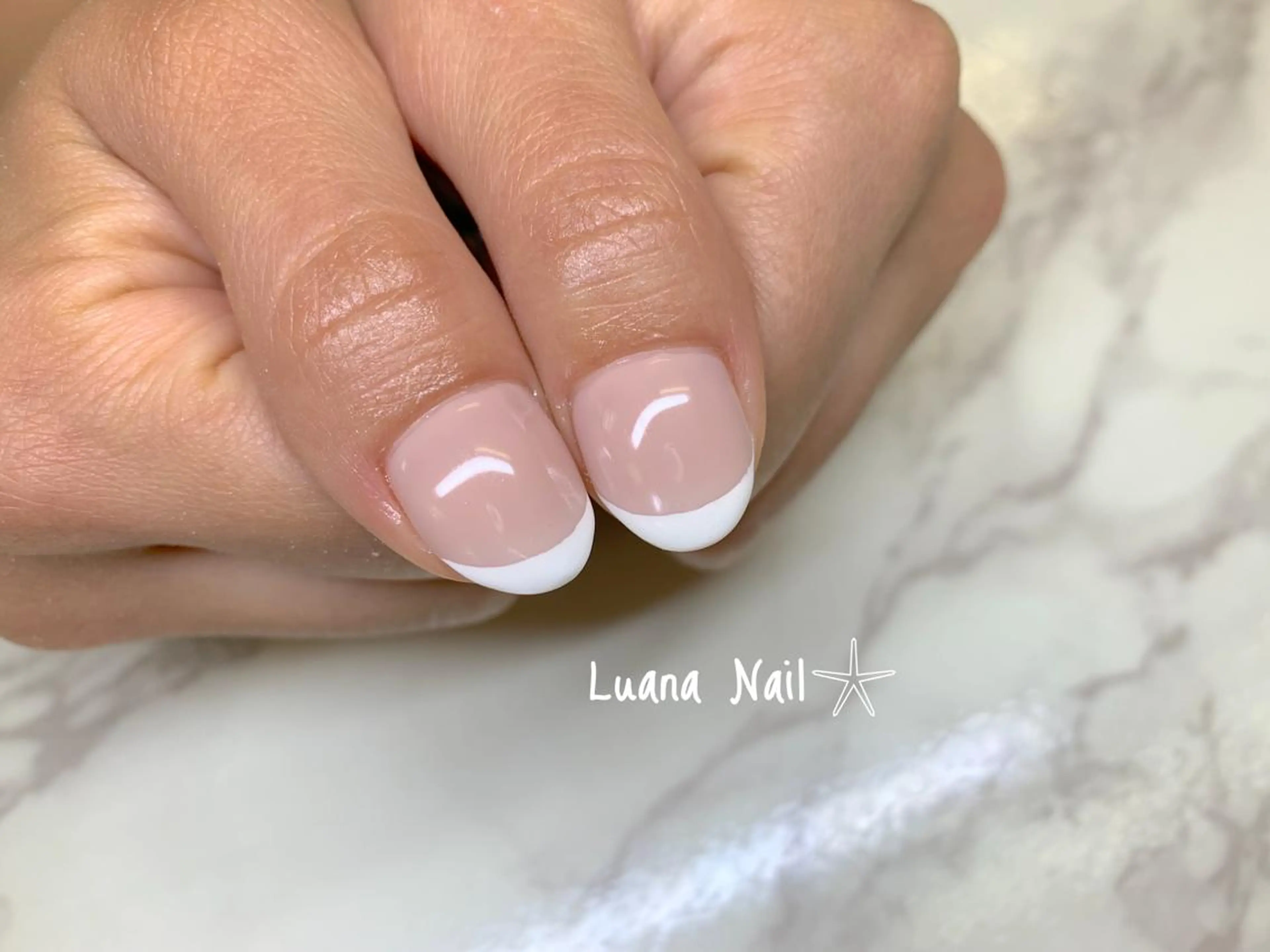 ネイル フレンチネイル ハンドネイル BeauJu by Luana Nail所属・BeauJu by Luana Nailのネイルデザイン
