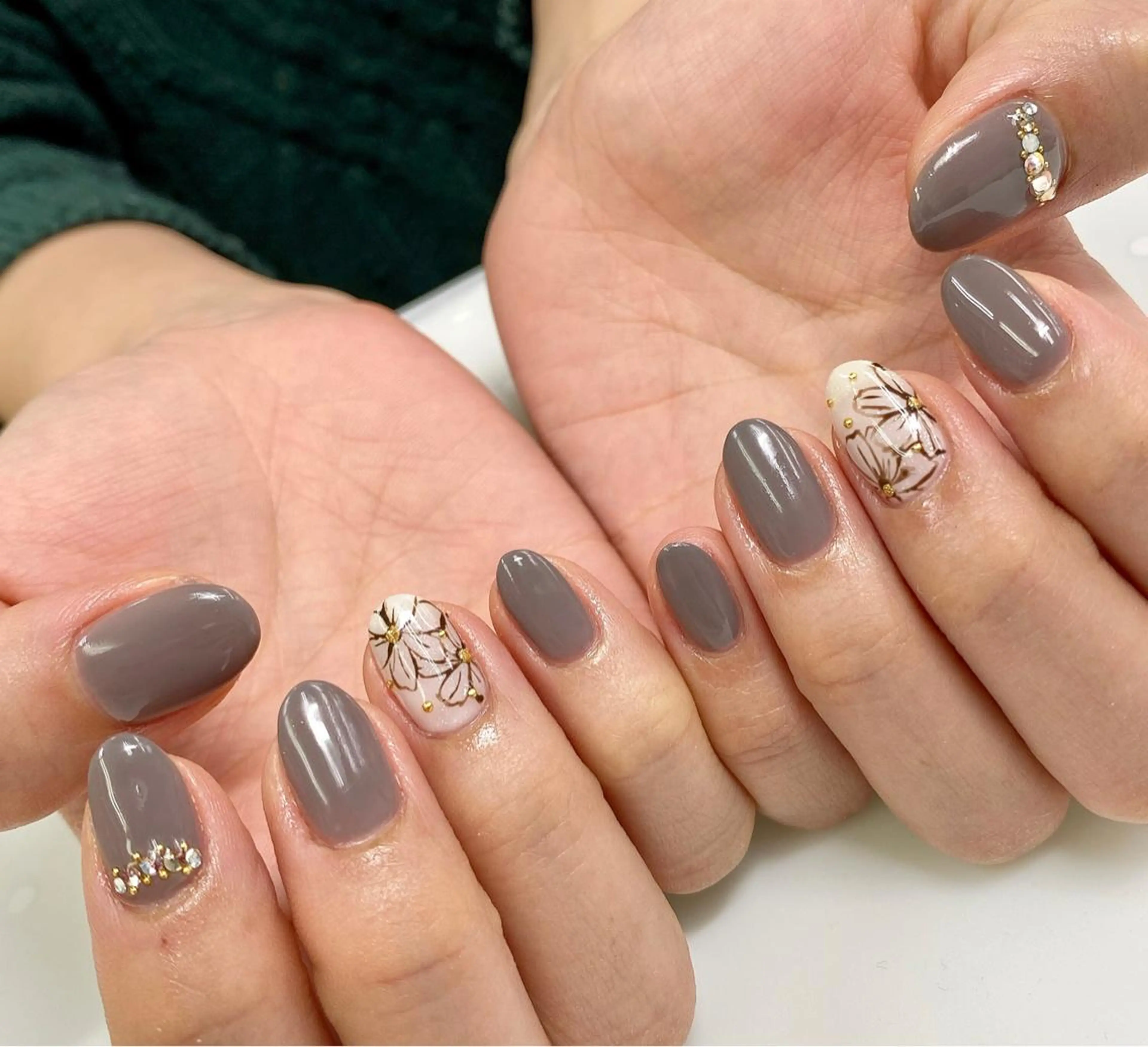 ネイル 吉田  （ネイリスト）のネイルデザイン