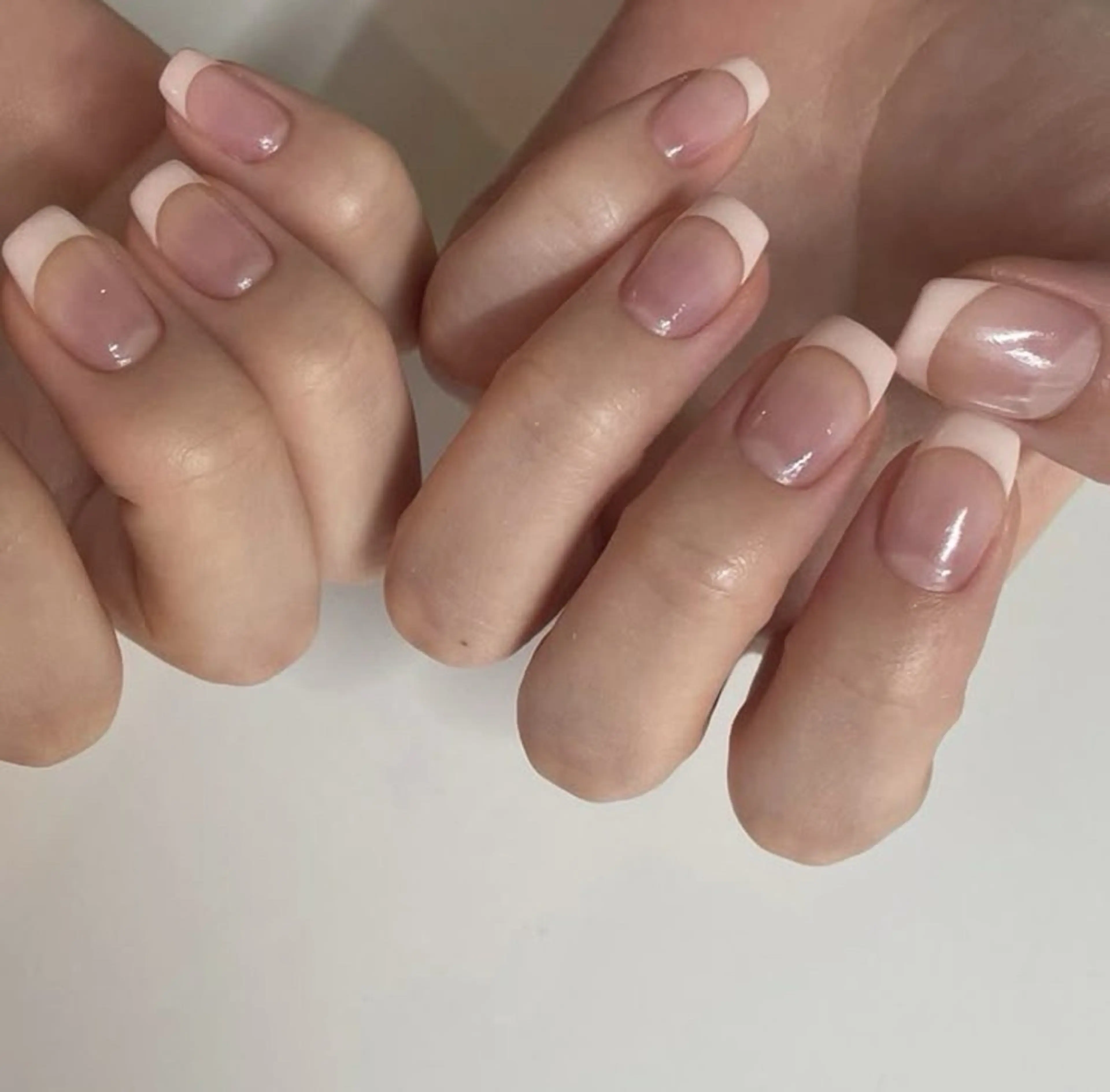 【フレンチ】根元クリアベース☆お好きなカラーでフレンチネイルの写真