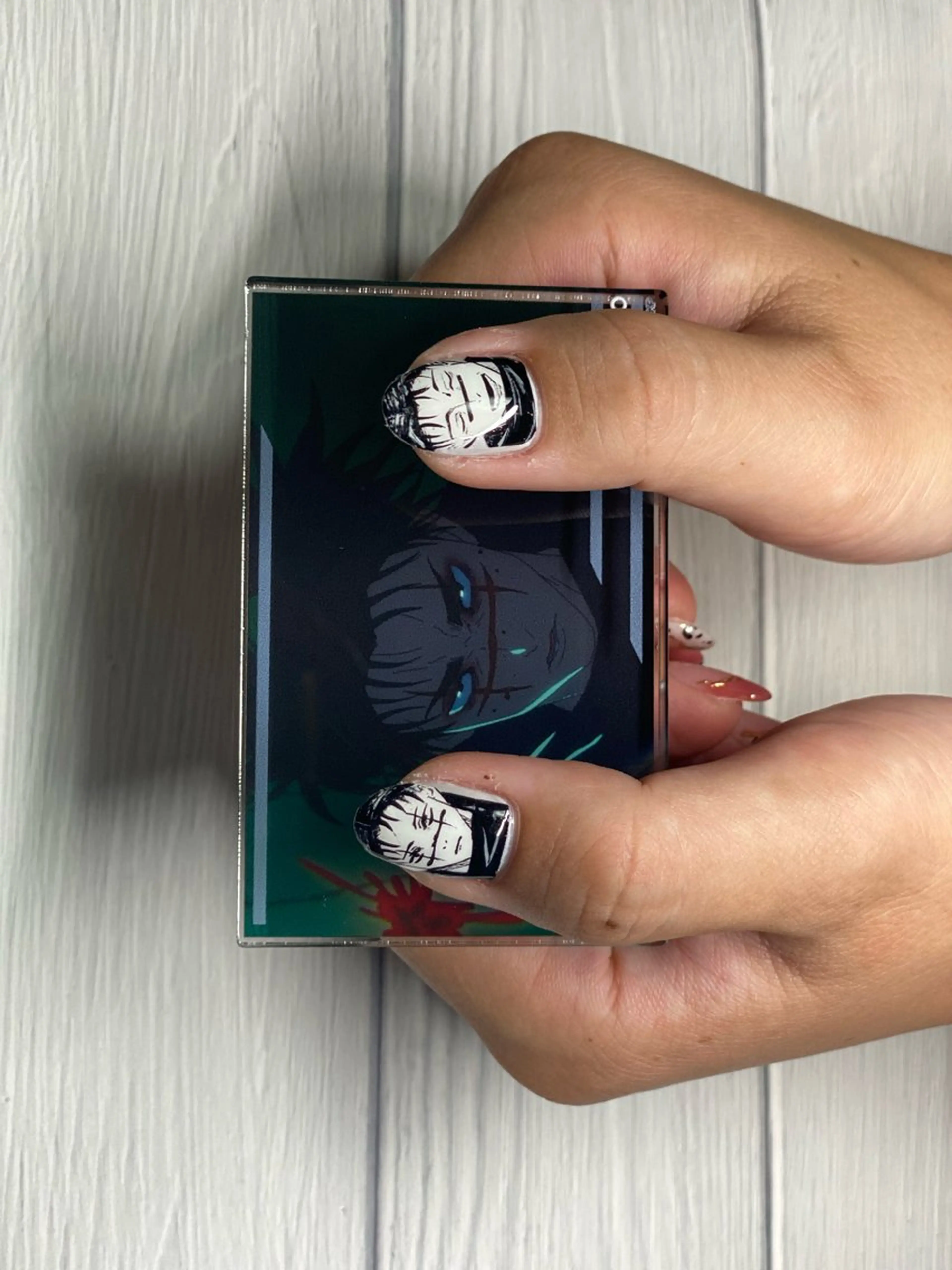 ネイル R.I所属・R.I みちのネイルデザイン