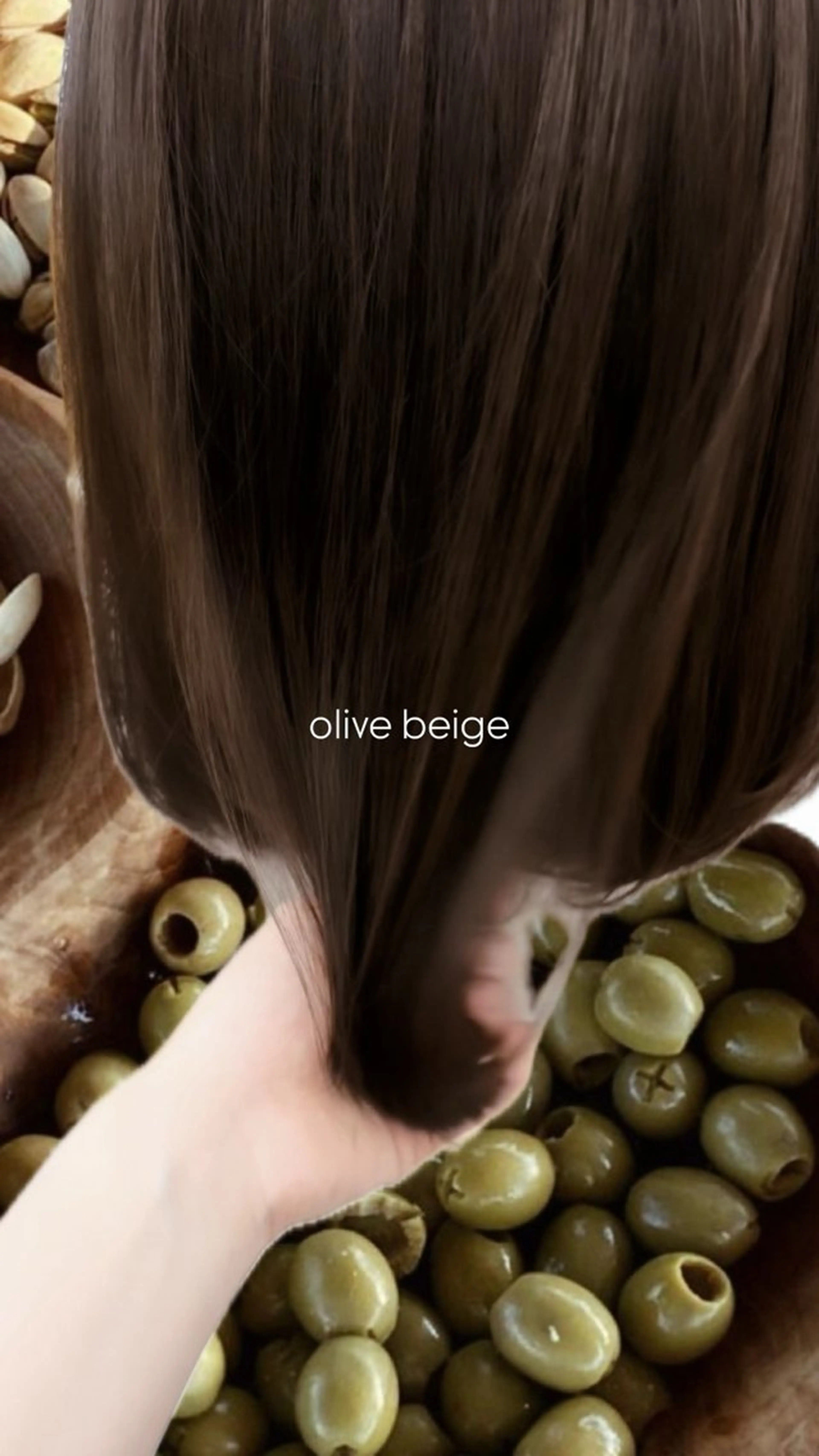 セミロング カラー 似合わせ/顔周り / レイヤーのヘアスタイル