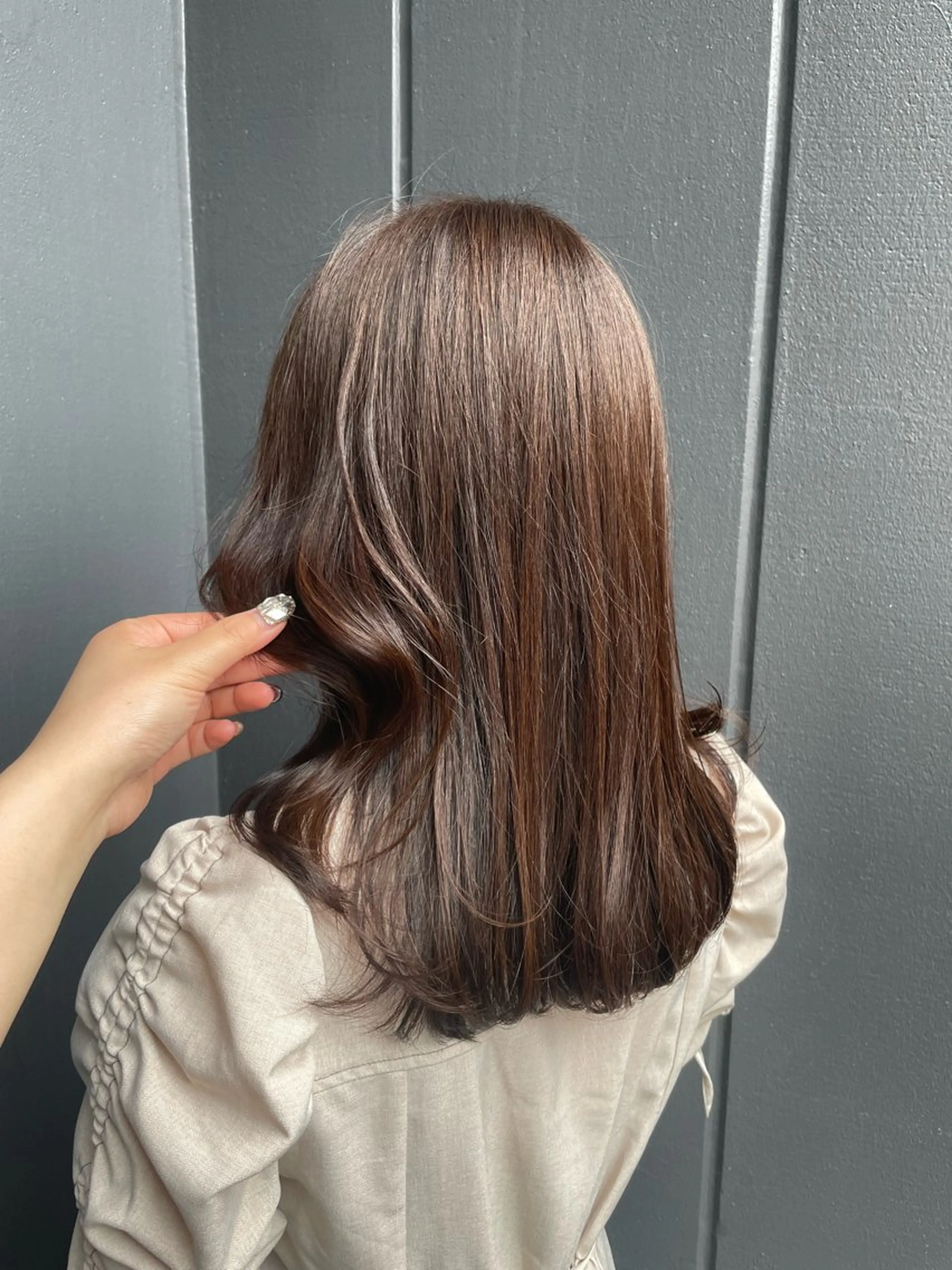 セミロング RIN⌇ レイヤー⌇ 艶カラー🌙のヘアスタイル