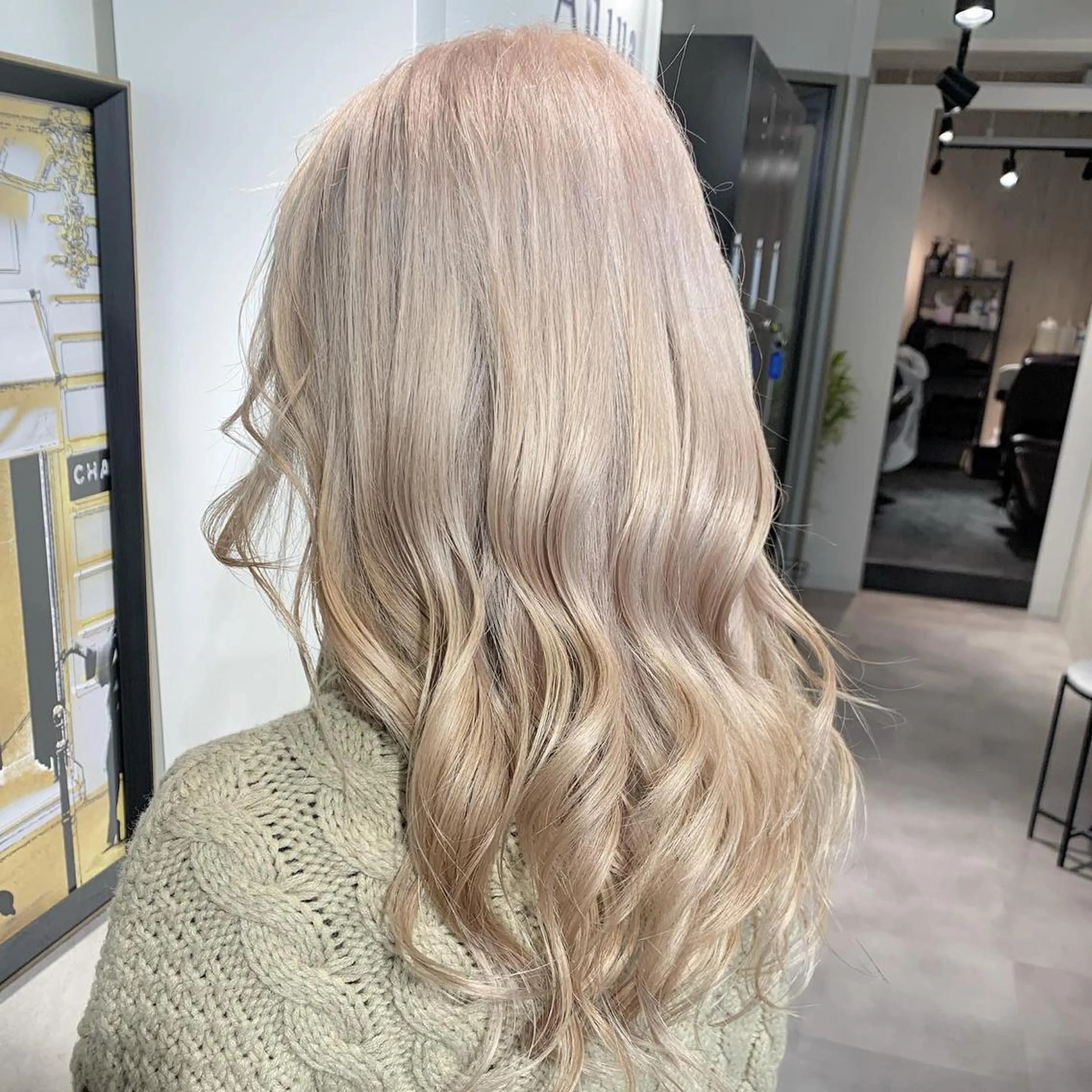 セミロング カラー ヘアカラー トリートメント Selene hair 難波店のヘアスタイル