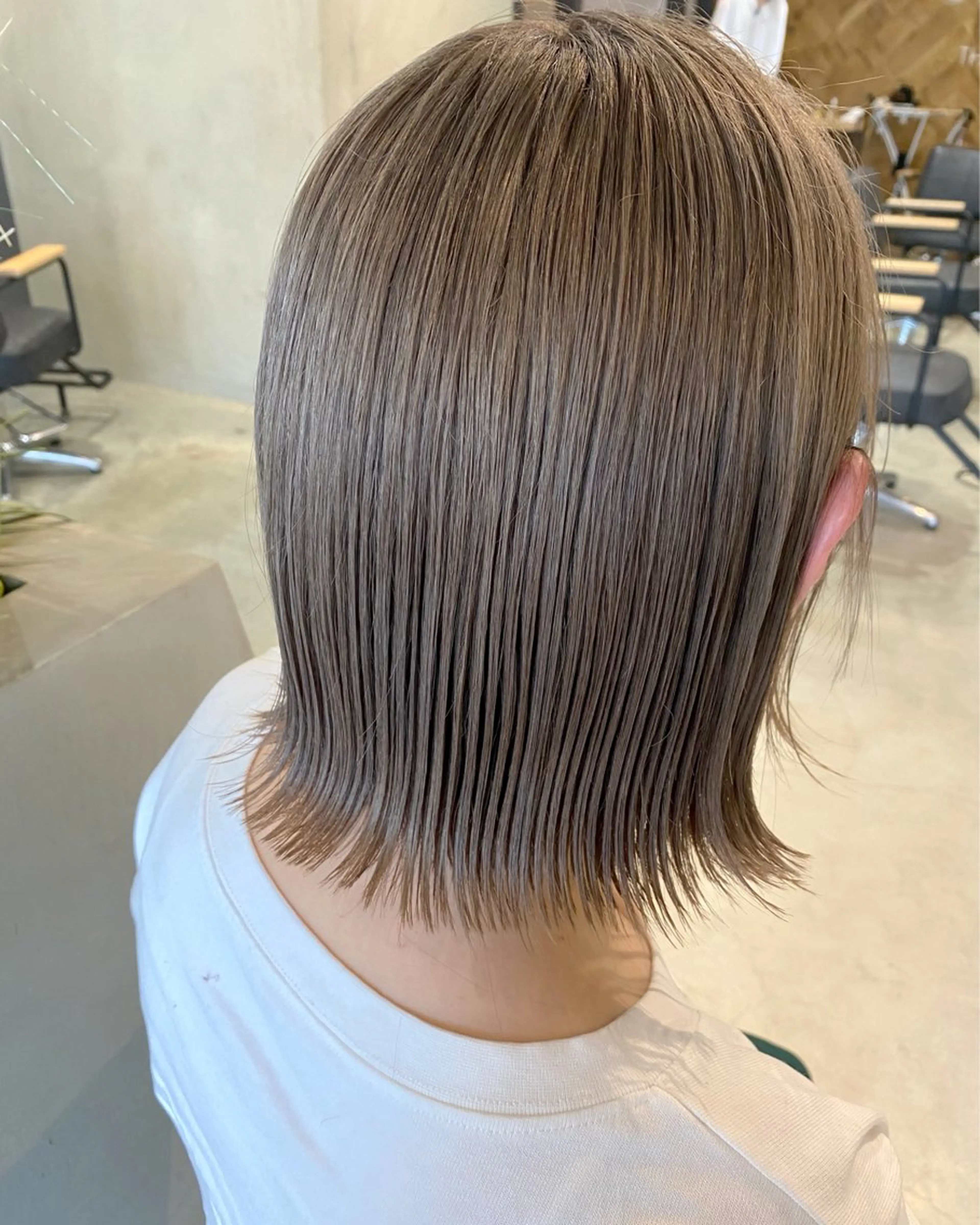 ミディアム カラー 🩷🍭中津・梅田 エリア🍬💜のヘアスタイル