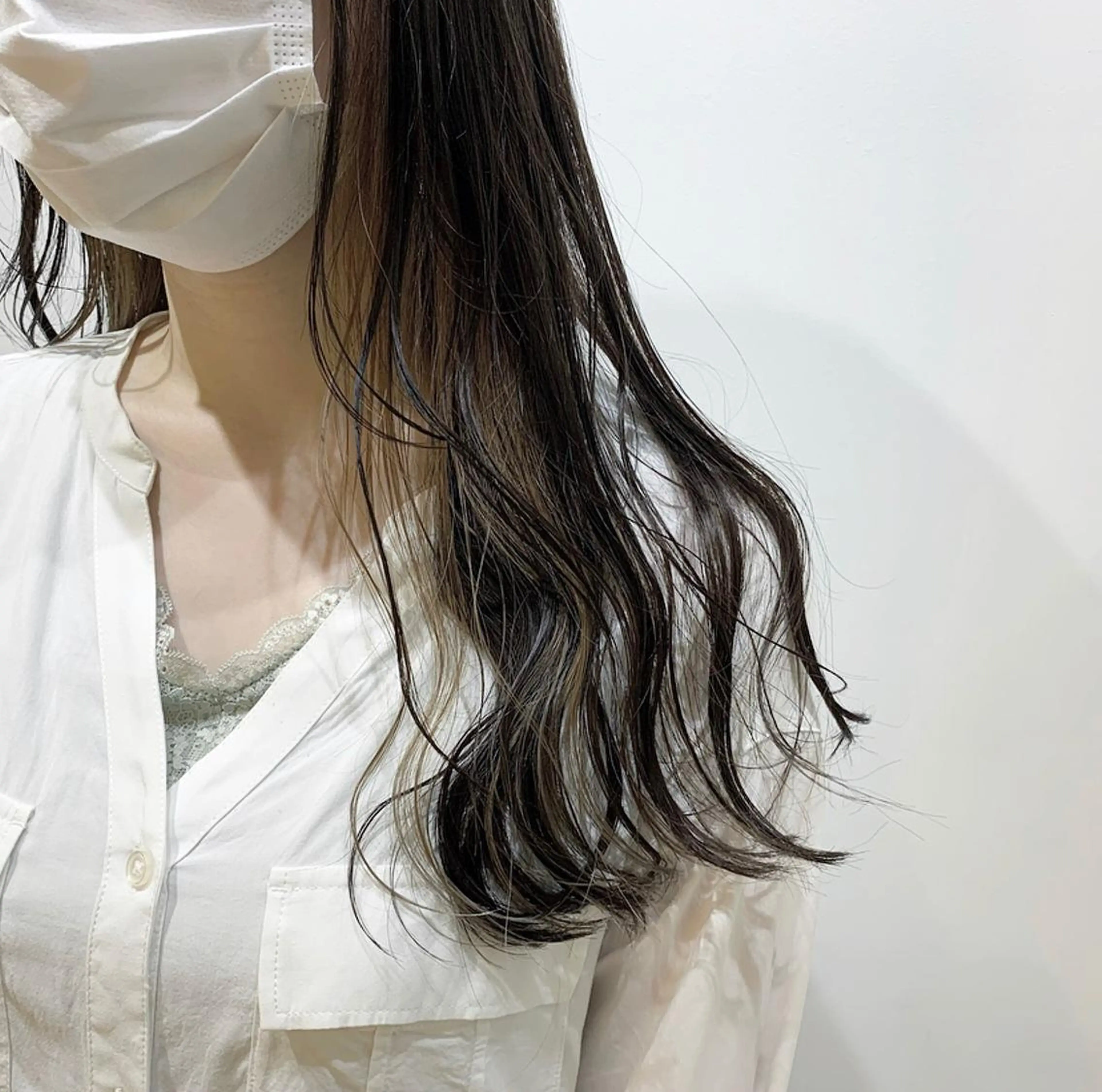 セミロング カラー ベージュカラー インナーカラー friity所属・🕊️ HONOKAのヘアスタイル