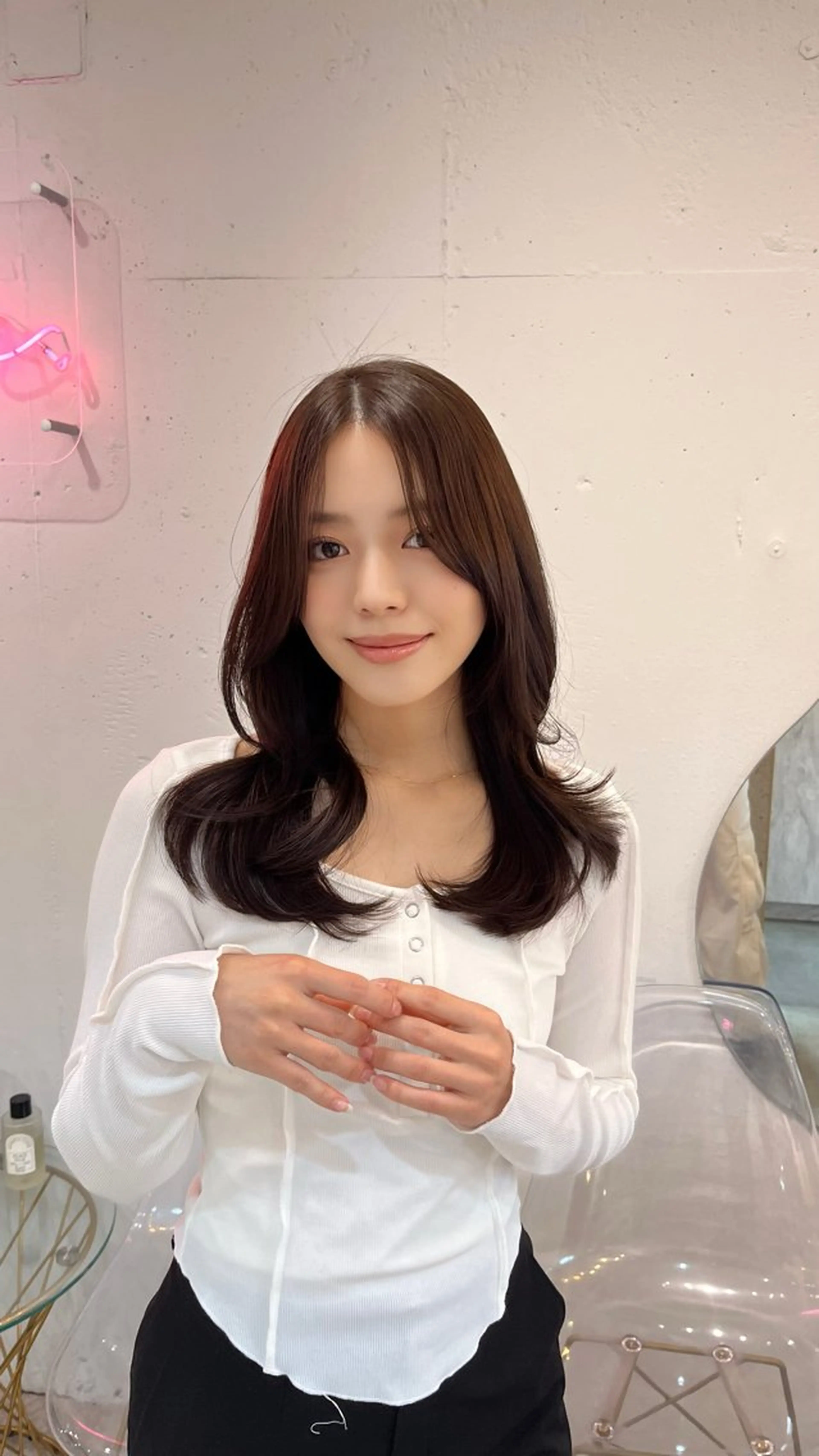 セミロング カット ヘアカラー トリートメント 新宿/小顔レイヤー/ 顔まわり/西慶太朗のヘアスタイル