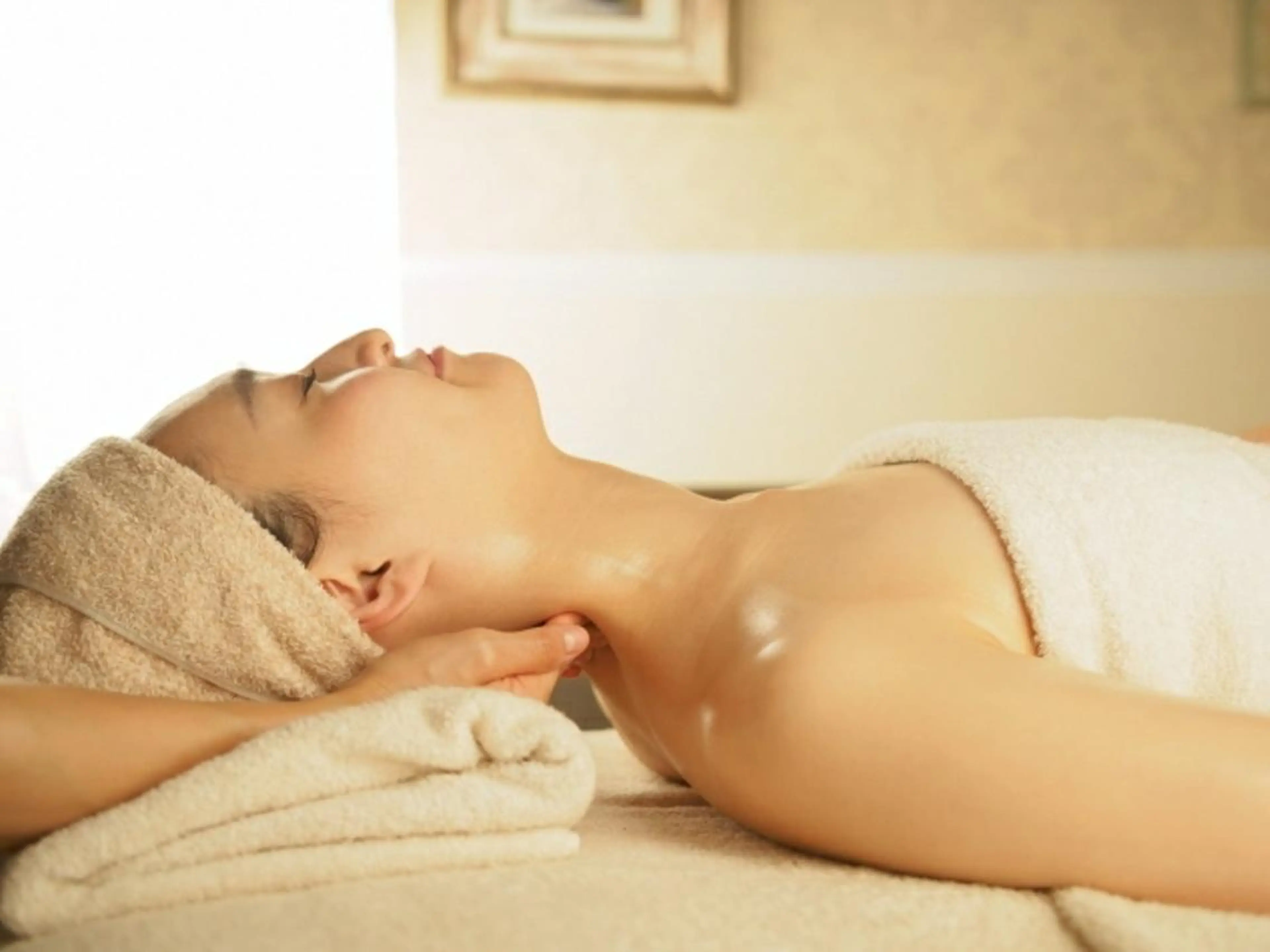 小顔人気No1【韓国式小顔コルギ×毛穴洗浄】90分の写真