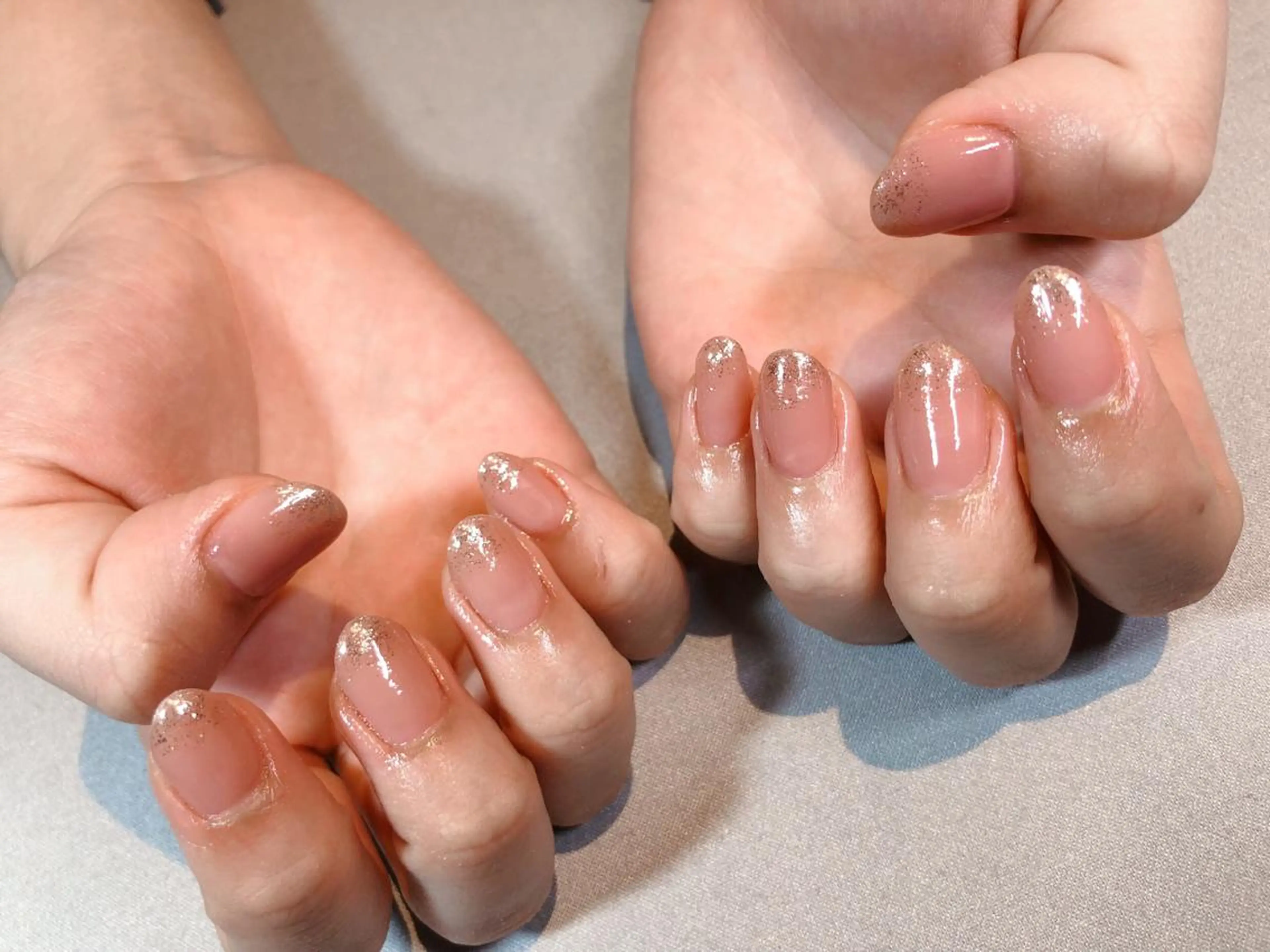 ネイル iiloo aromaworksのネイルデザイン