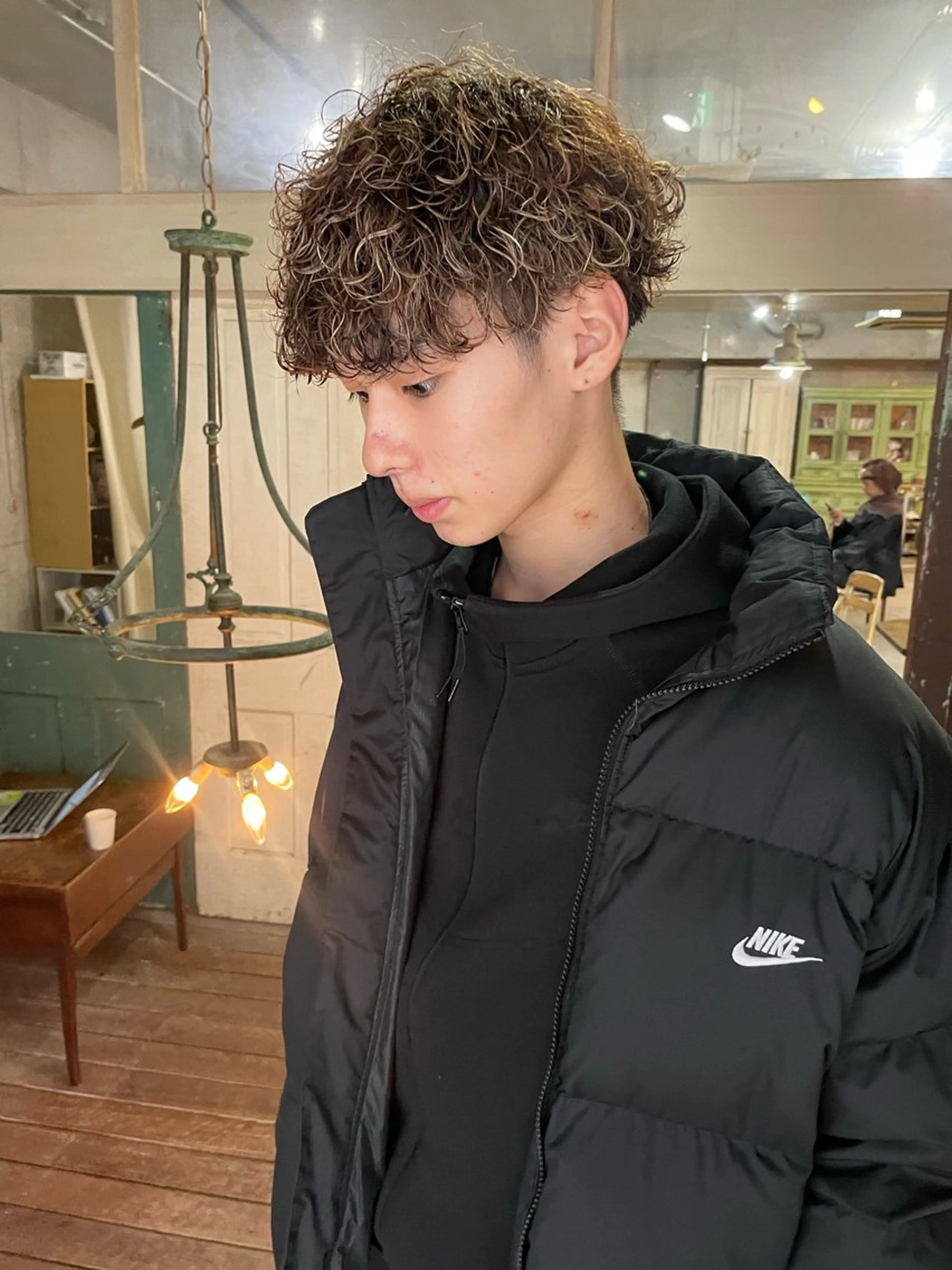 パーマ メンズ カット ヘアカラー パーマ メンズ特化美容師 ハスイルイのヘアスタイル