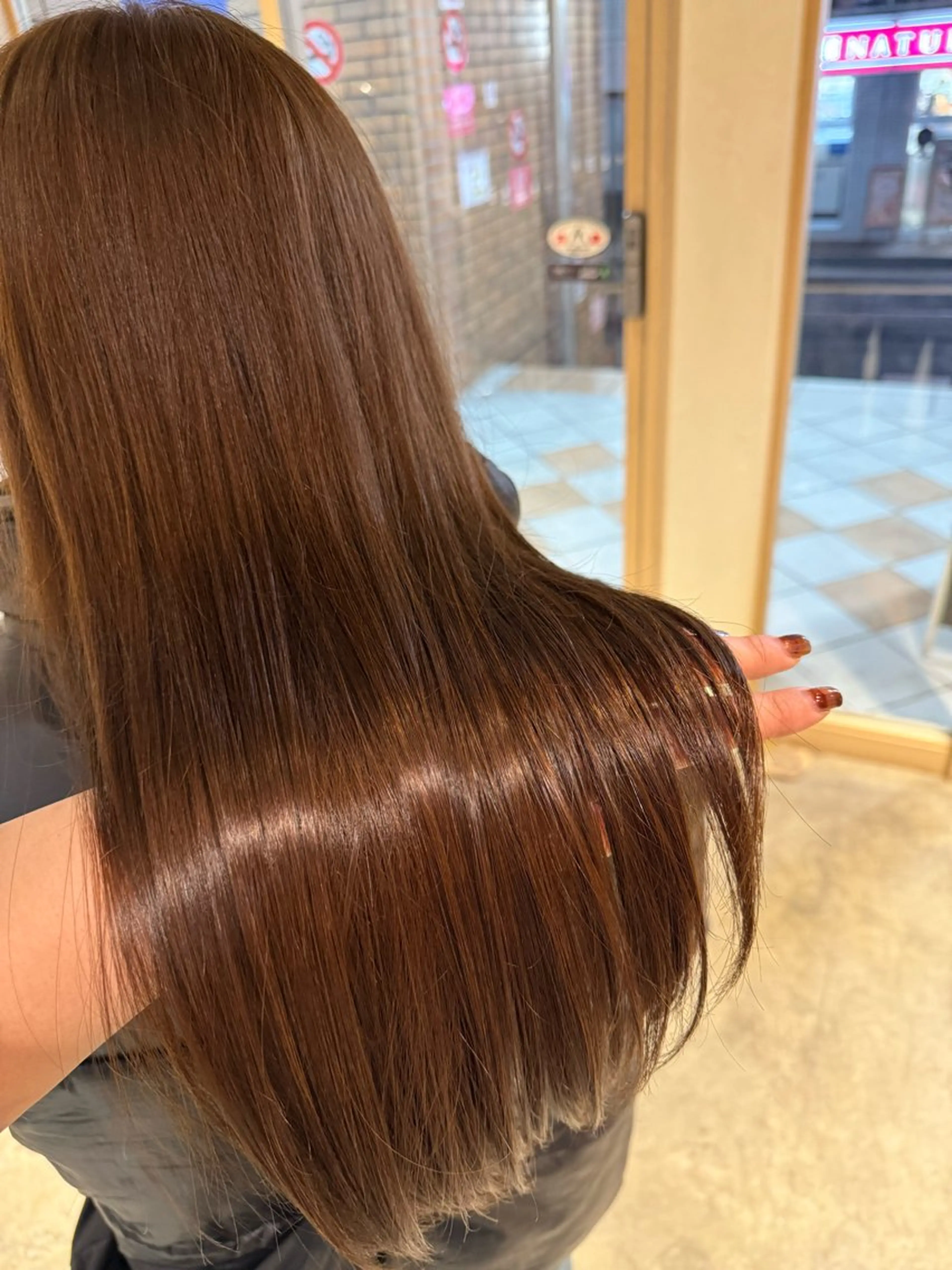 ロング ヘアカラー r i i / ナチュラルカラーのヘアスタイル