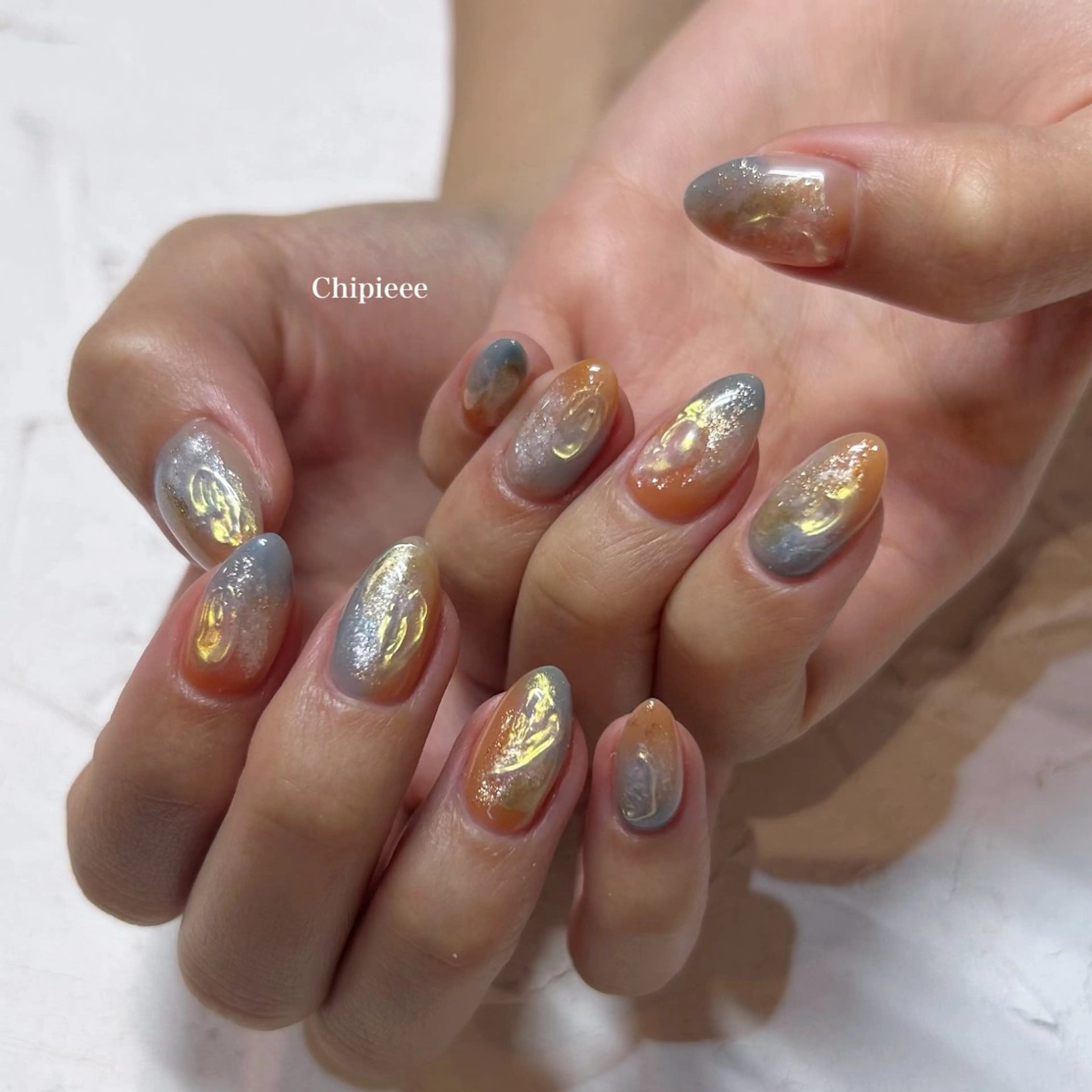 ネイル キラキラネイル ニュアンスネイル Chipieee manamiのネイルデザイン