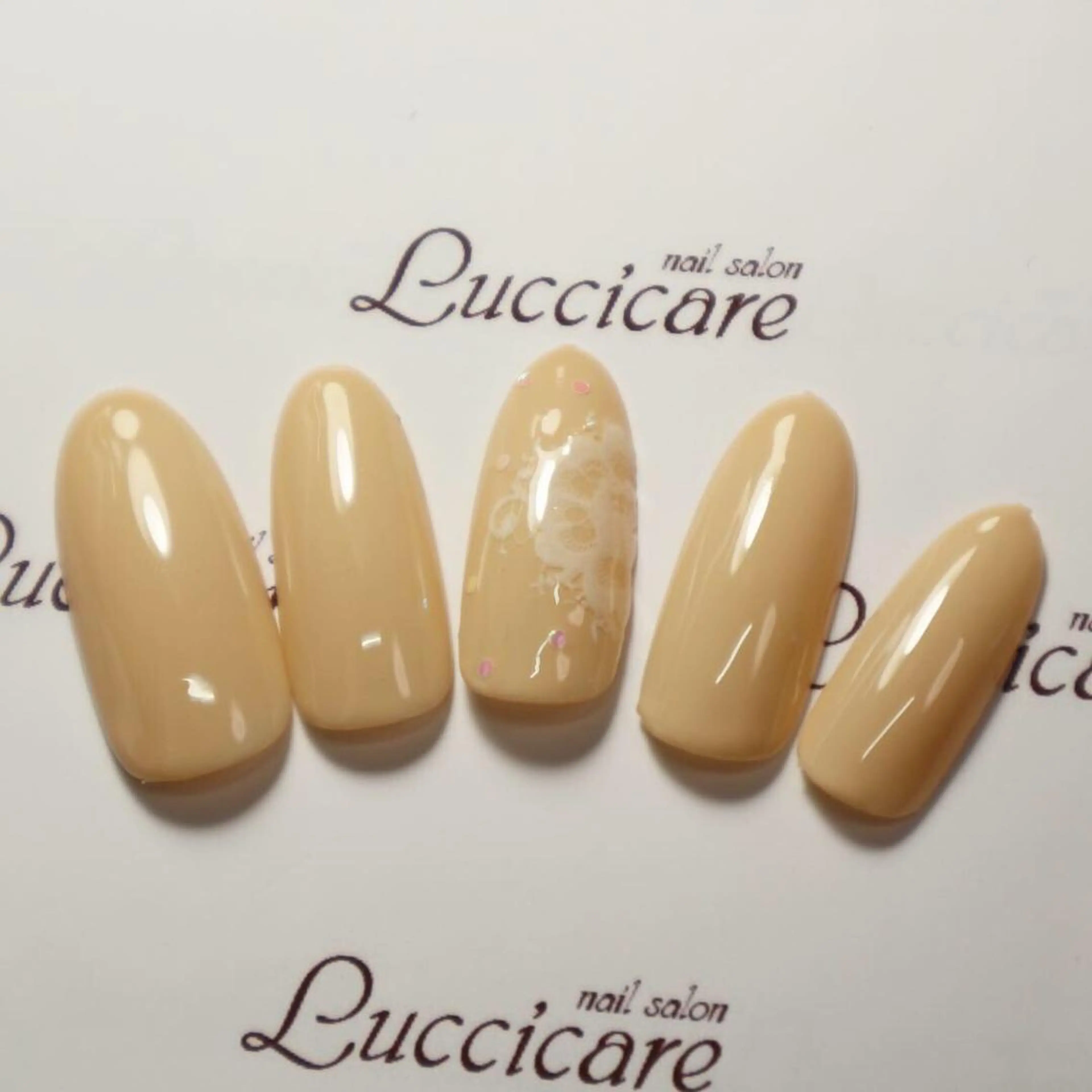 ネイル レース 高田 ちかこのネイルデザイン